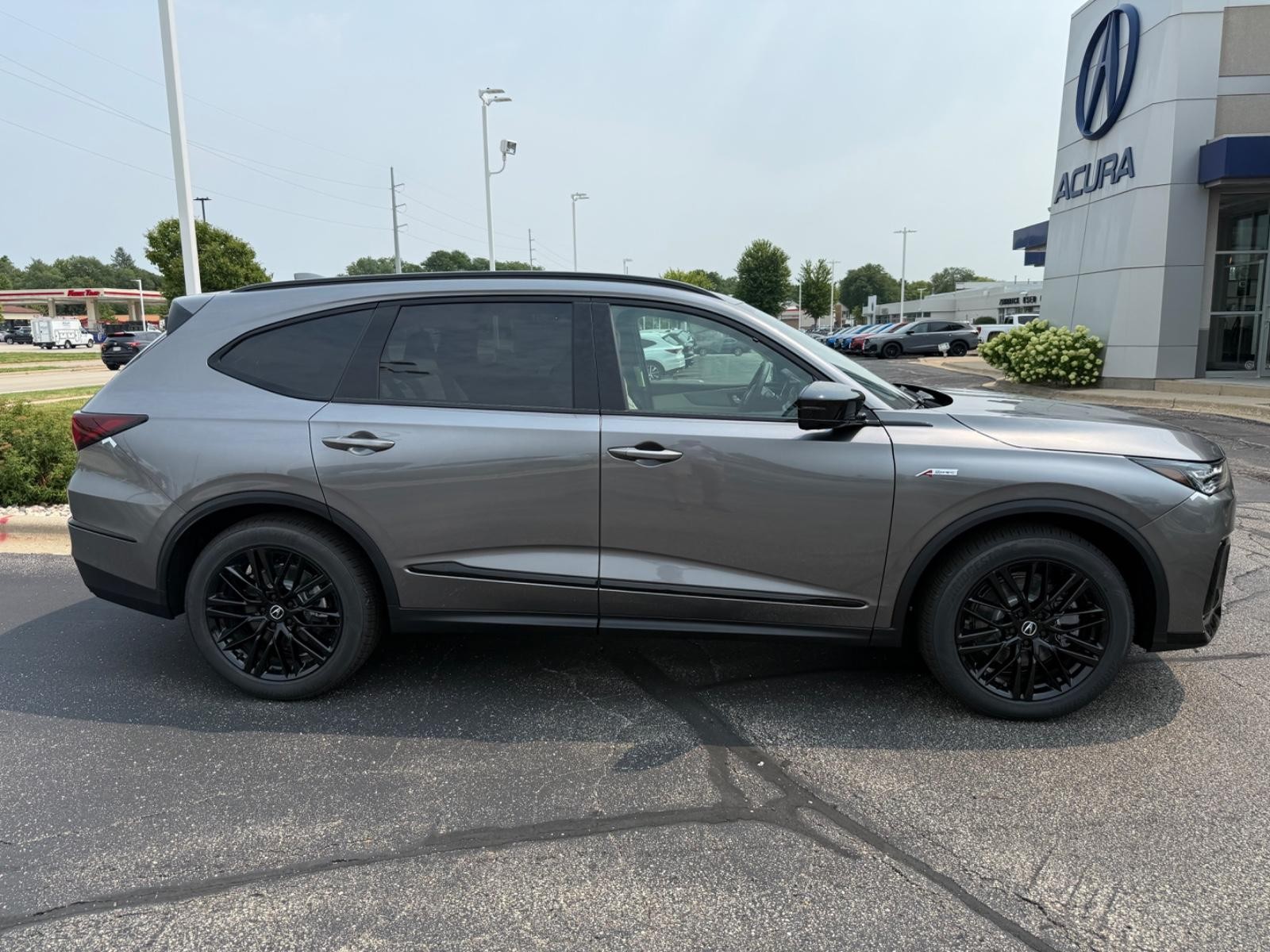 Acura MDX Vehicle Image 02