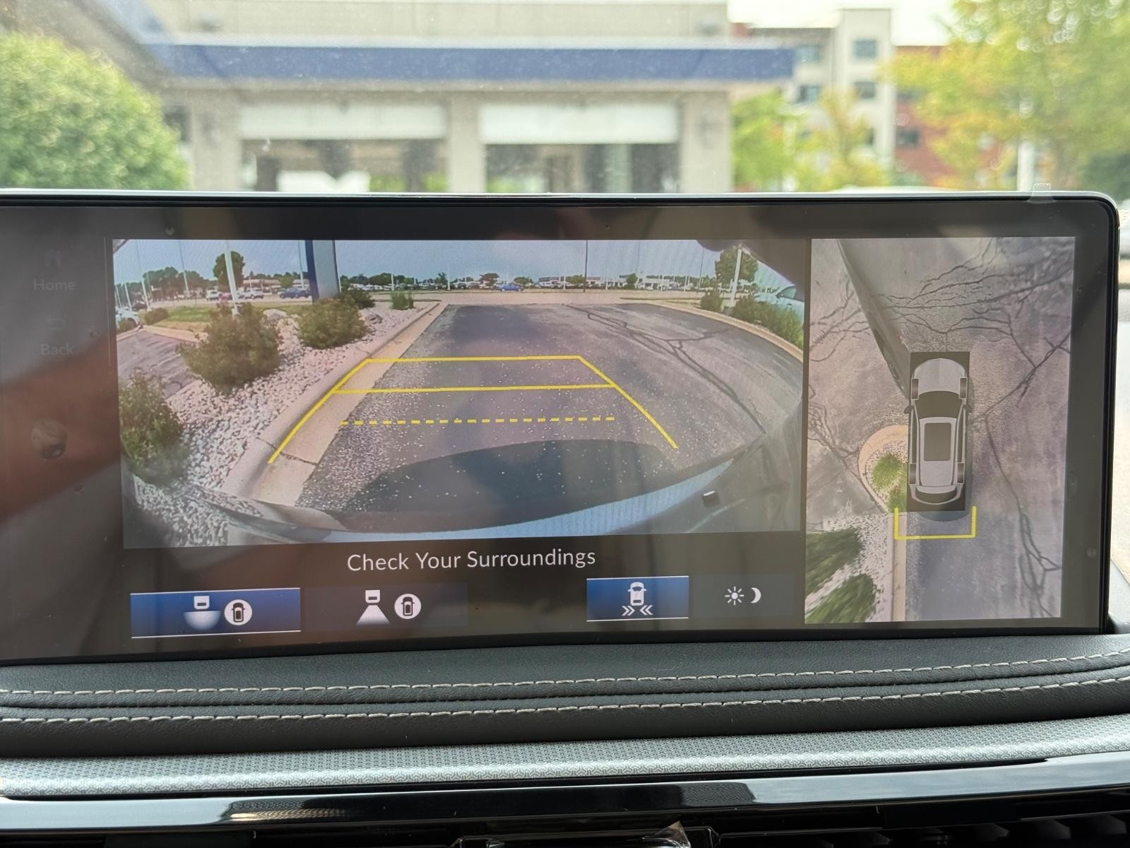 Acura MDX Vehicle Image 13