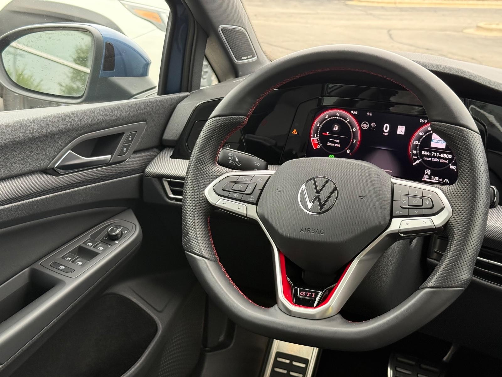 Volkswagen Golf GTI Vehicle Image 14