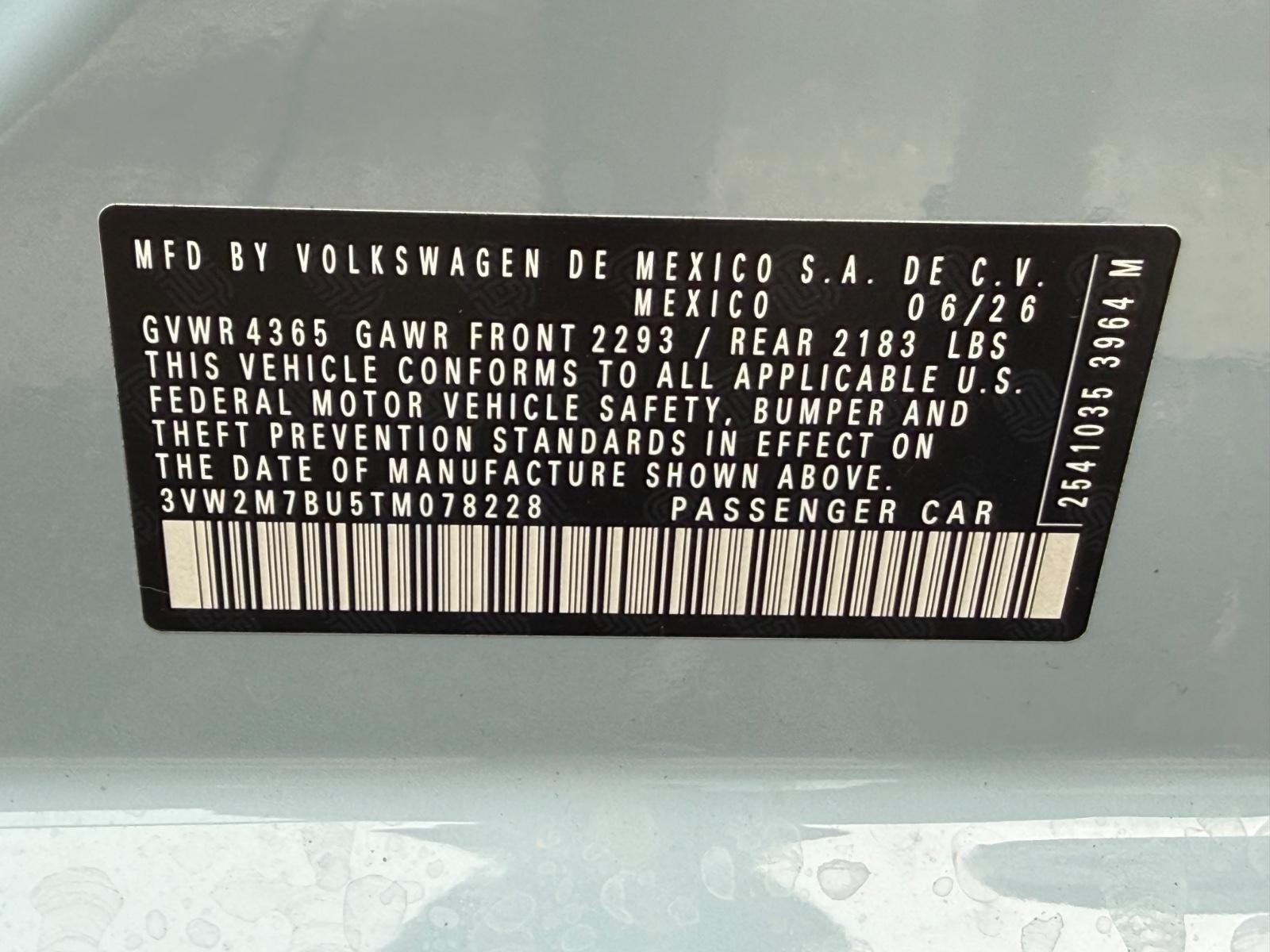 Volkswagen Jetta GLI Vehicle Image 17
