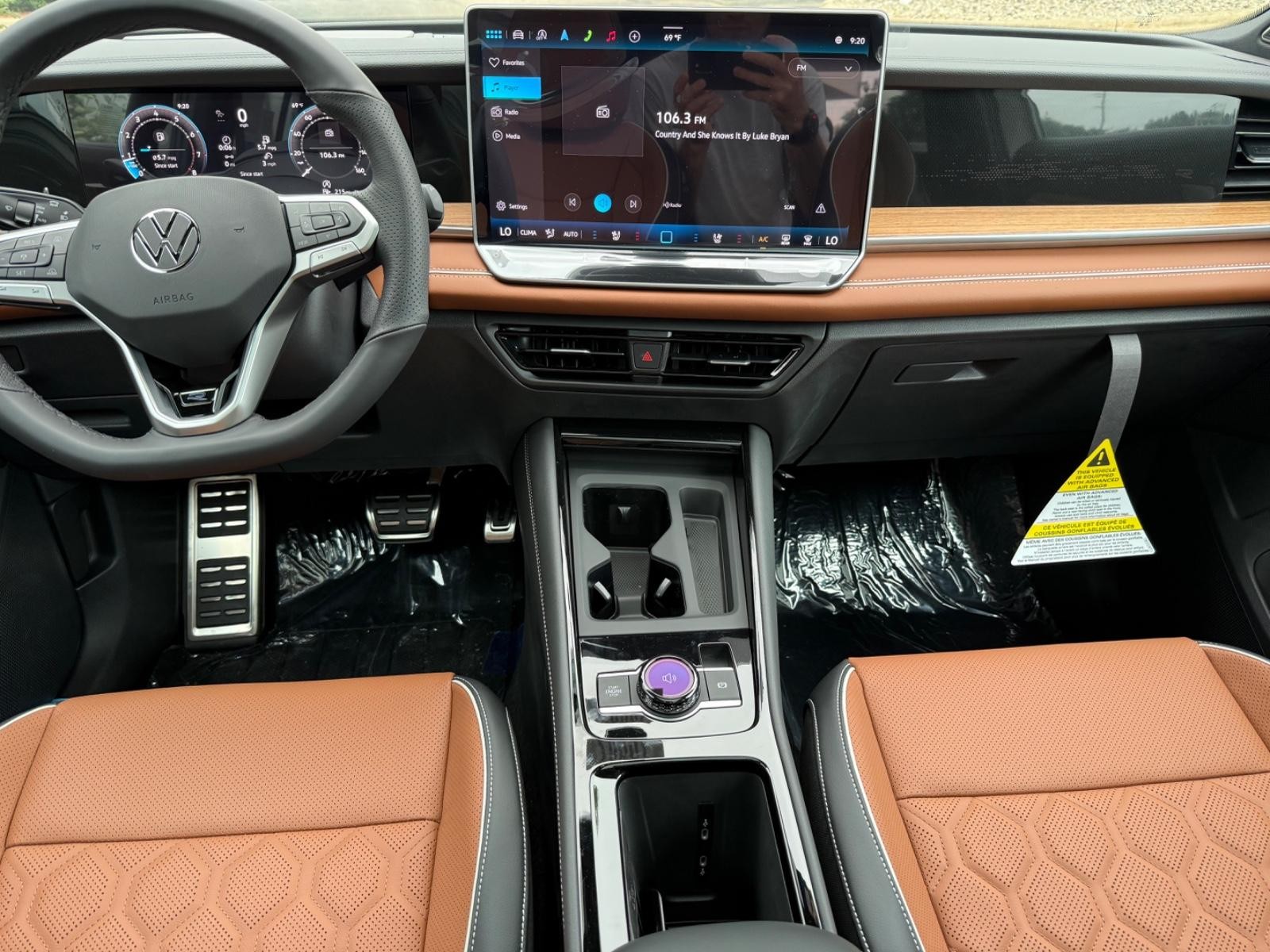 Volkswagen Tiguan Vehicle Image 06