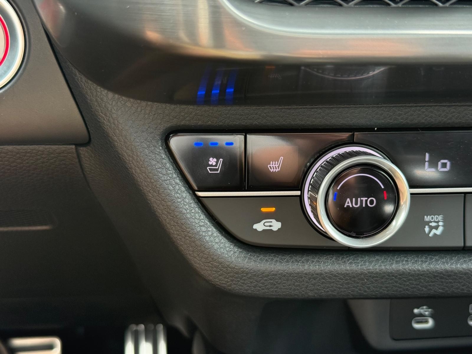 Acura ADX Vehicle Image 14