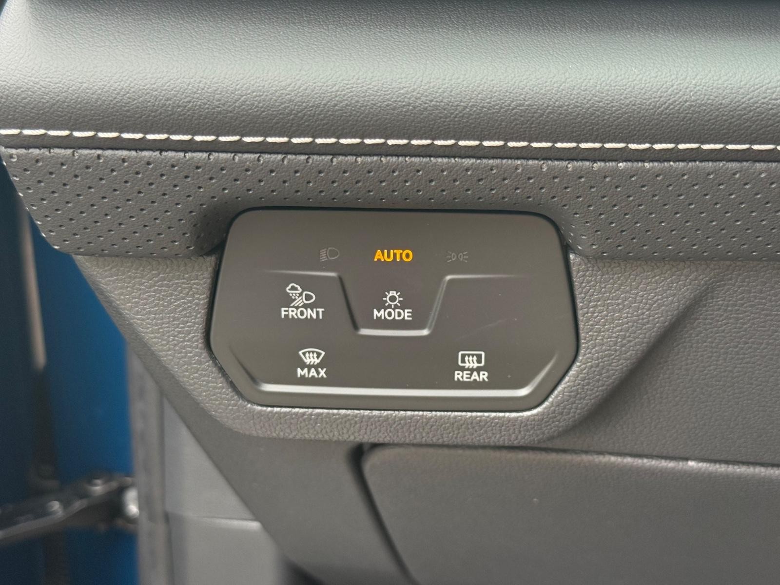 Volkswagen Atlas Vehicle Image 16