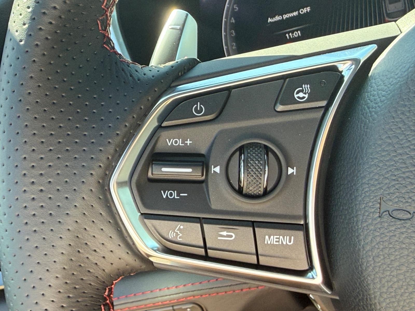 Acura MDX Vehicle Image 11