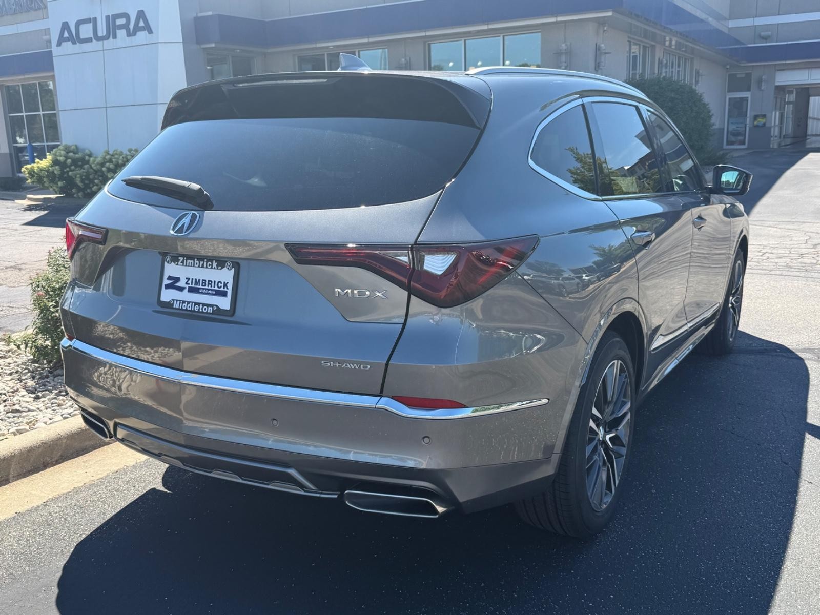 Acura MDX Vehicle Image 03