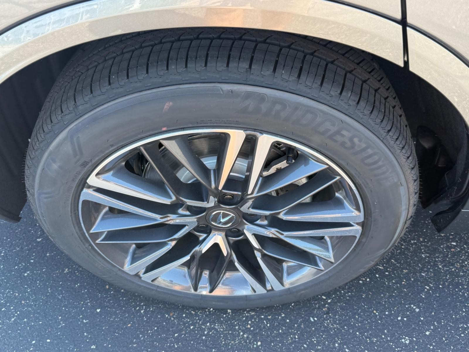 Acura MDX Vehicle Image 04