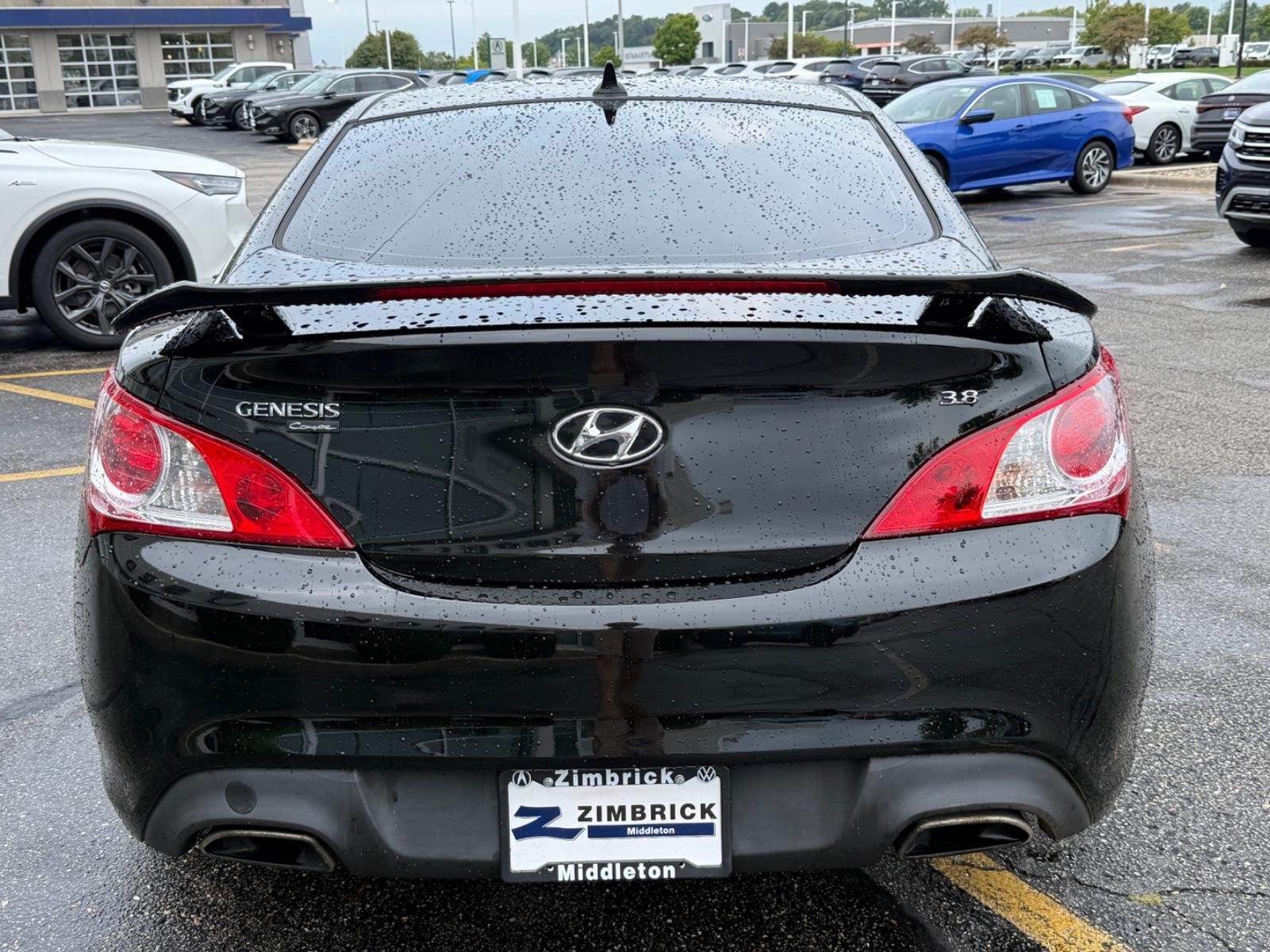 Hyundai Genesis Coupe Vehicle Image 04