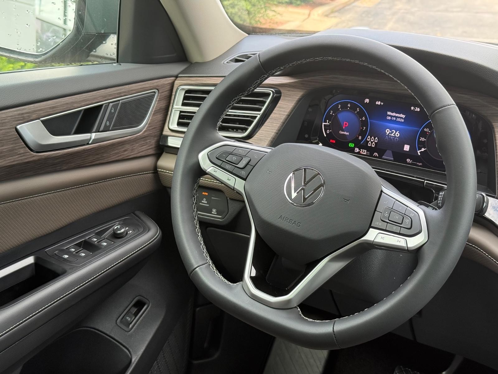 Volkswagen Atlas Vehicle Image 09