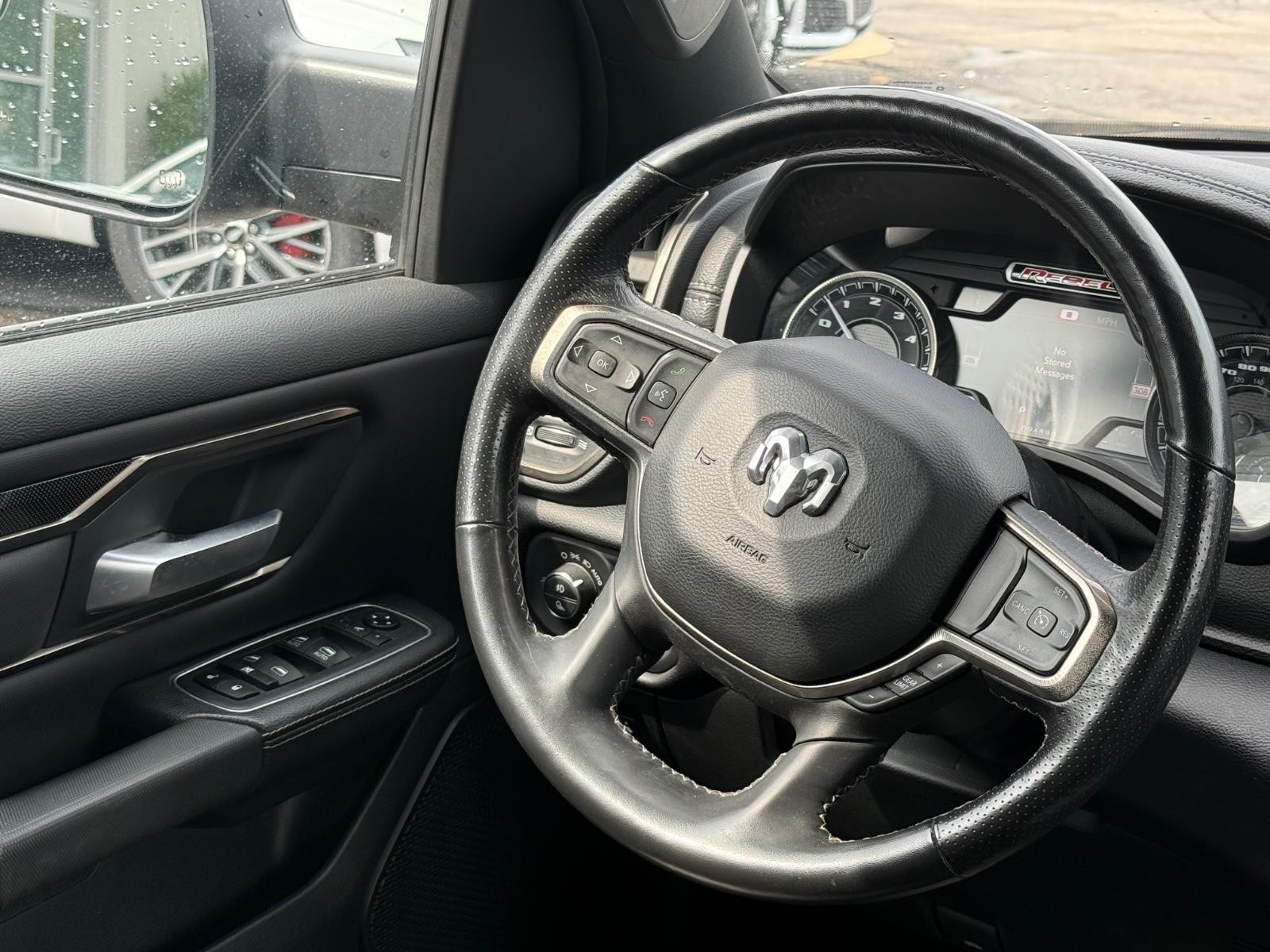 Ram 1500 Vehicle Image 14