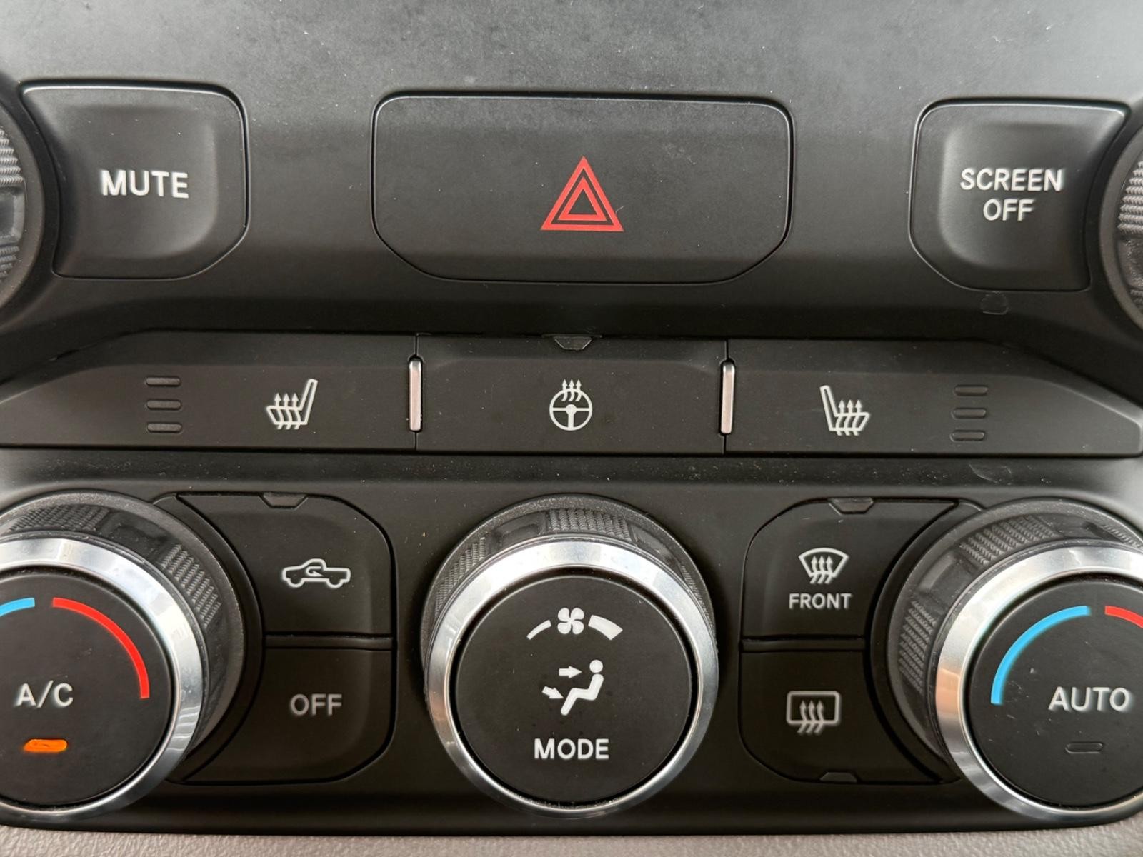 Ram 1500 Vehicle Image 20