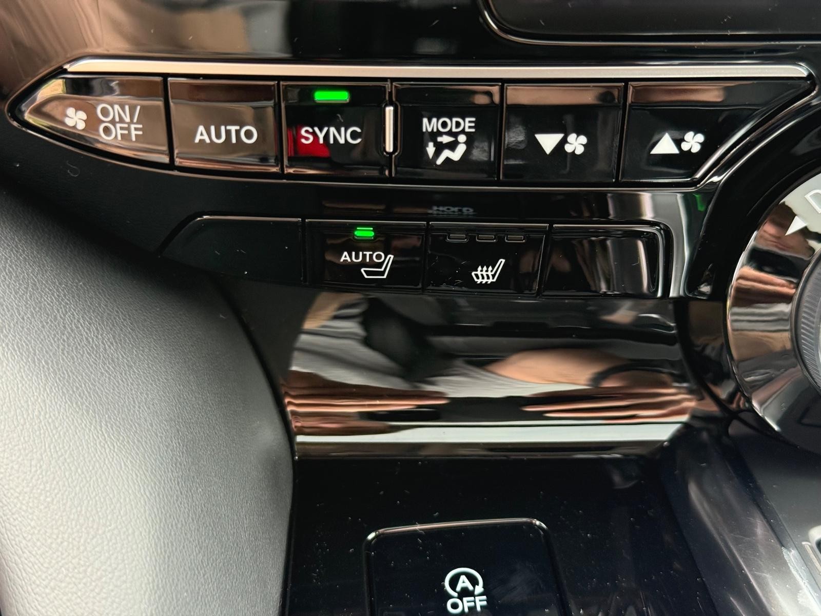 Acura MDX Vehicle Image 14