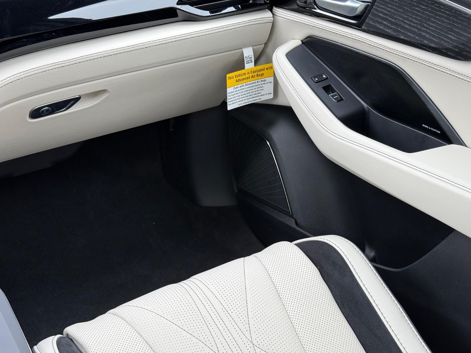 Acura MDX Vehicle Image 09