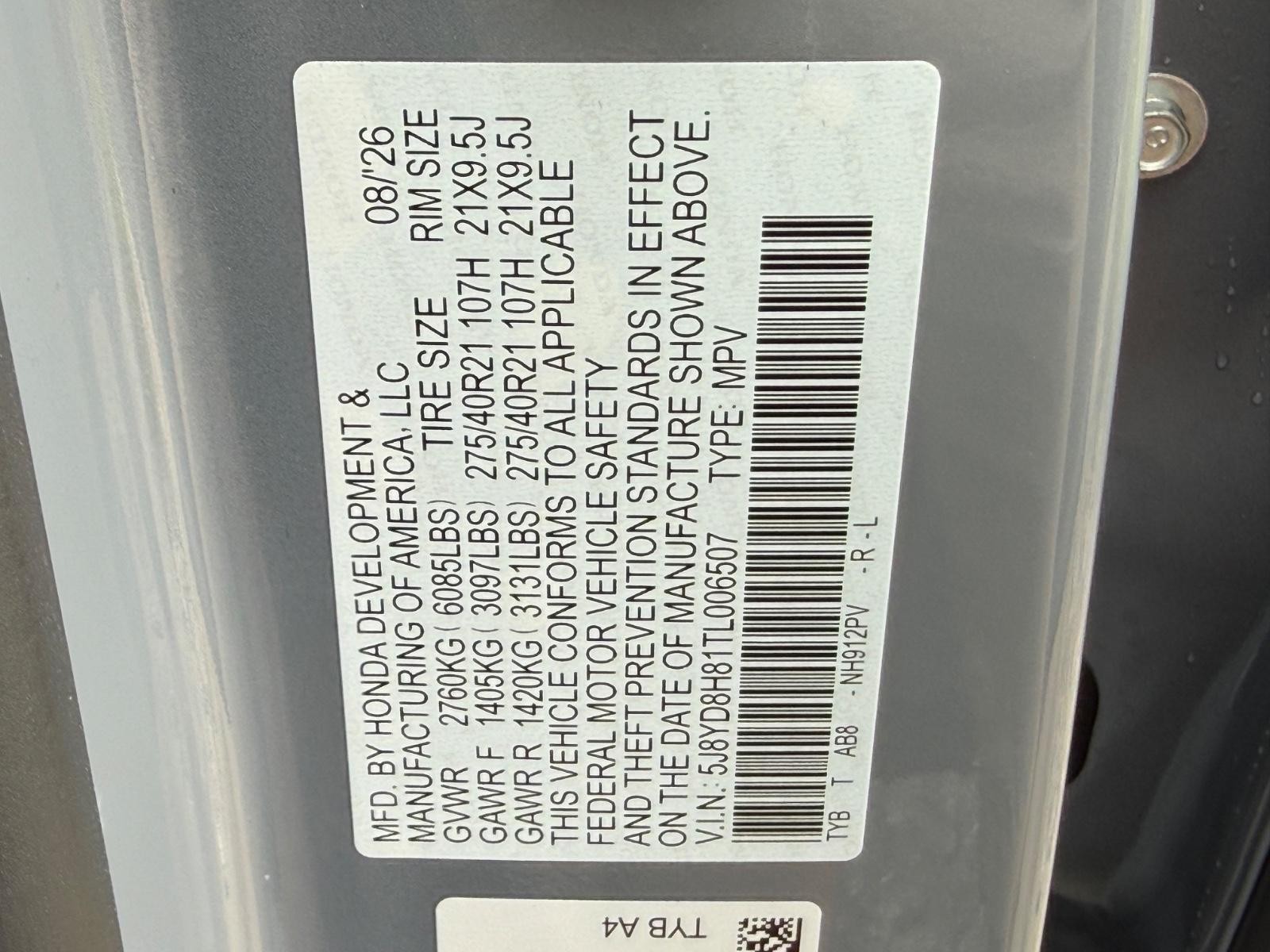Acura MDX Vehicle Image 17