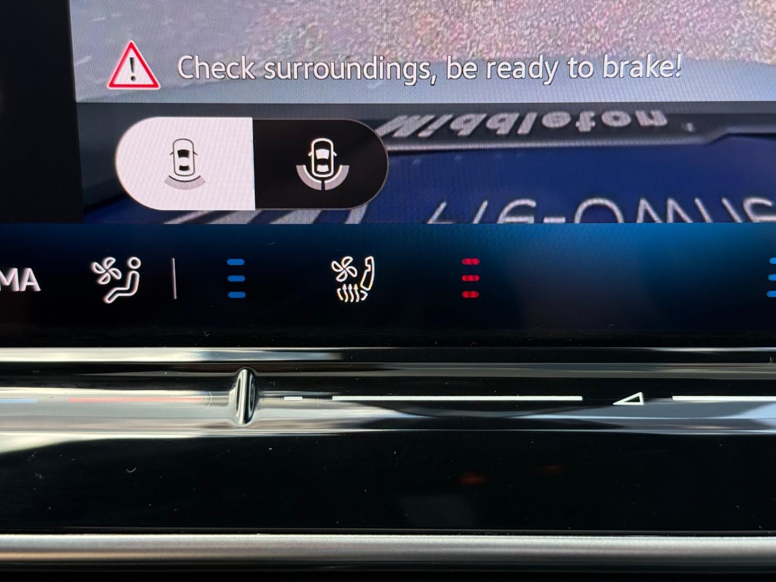 Volkswagen ID.4 Vehicle Image 19