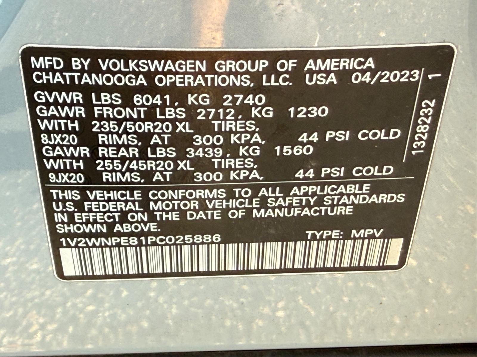 Volkswagen ID.4 Vehicle Image 23