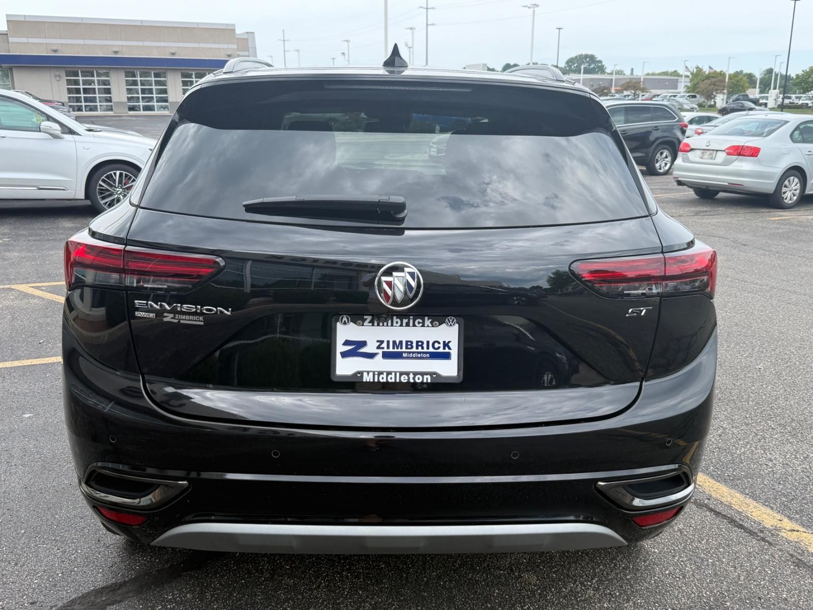 Buick Envision Vehicle Full-screen Gallery Image 04