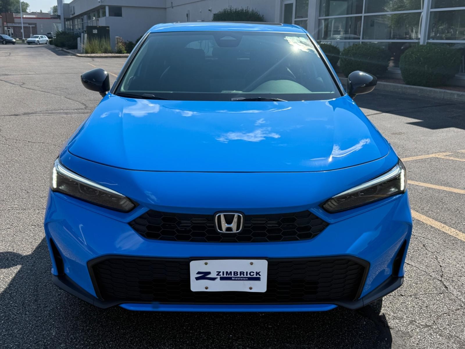 Honda Civic Hatchback Hybrid Vehicle Image 09