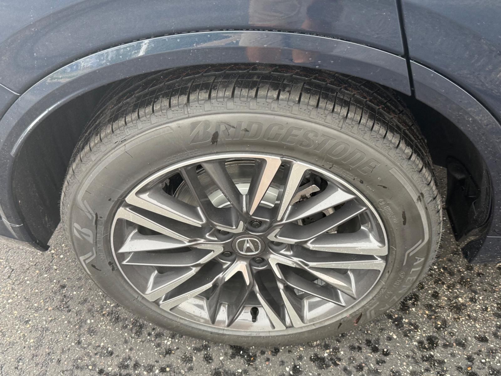 Acura MDX Vehicle Image 04