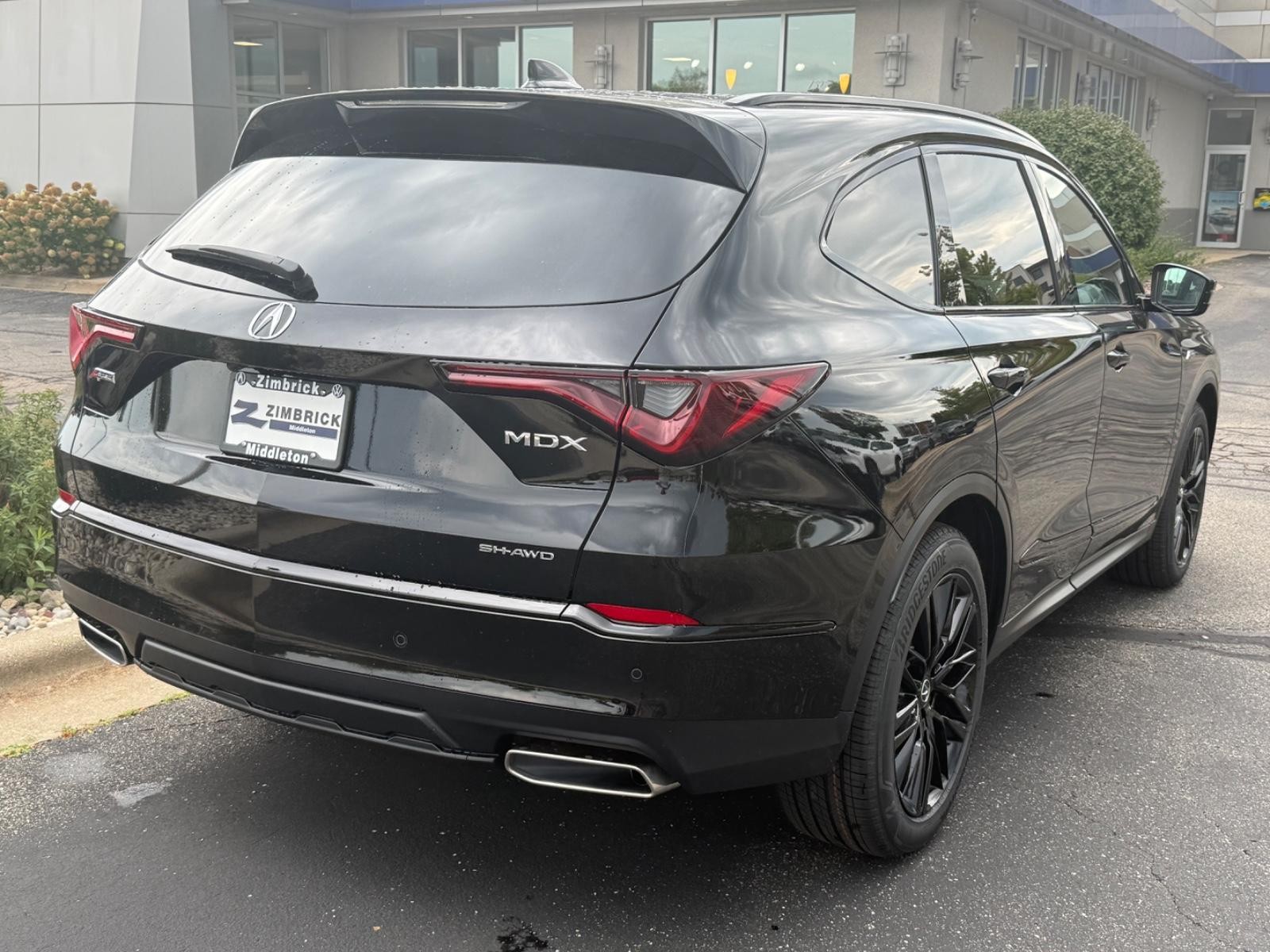 Acura MDX Vehicle Image 03