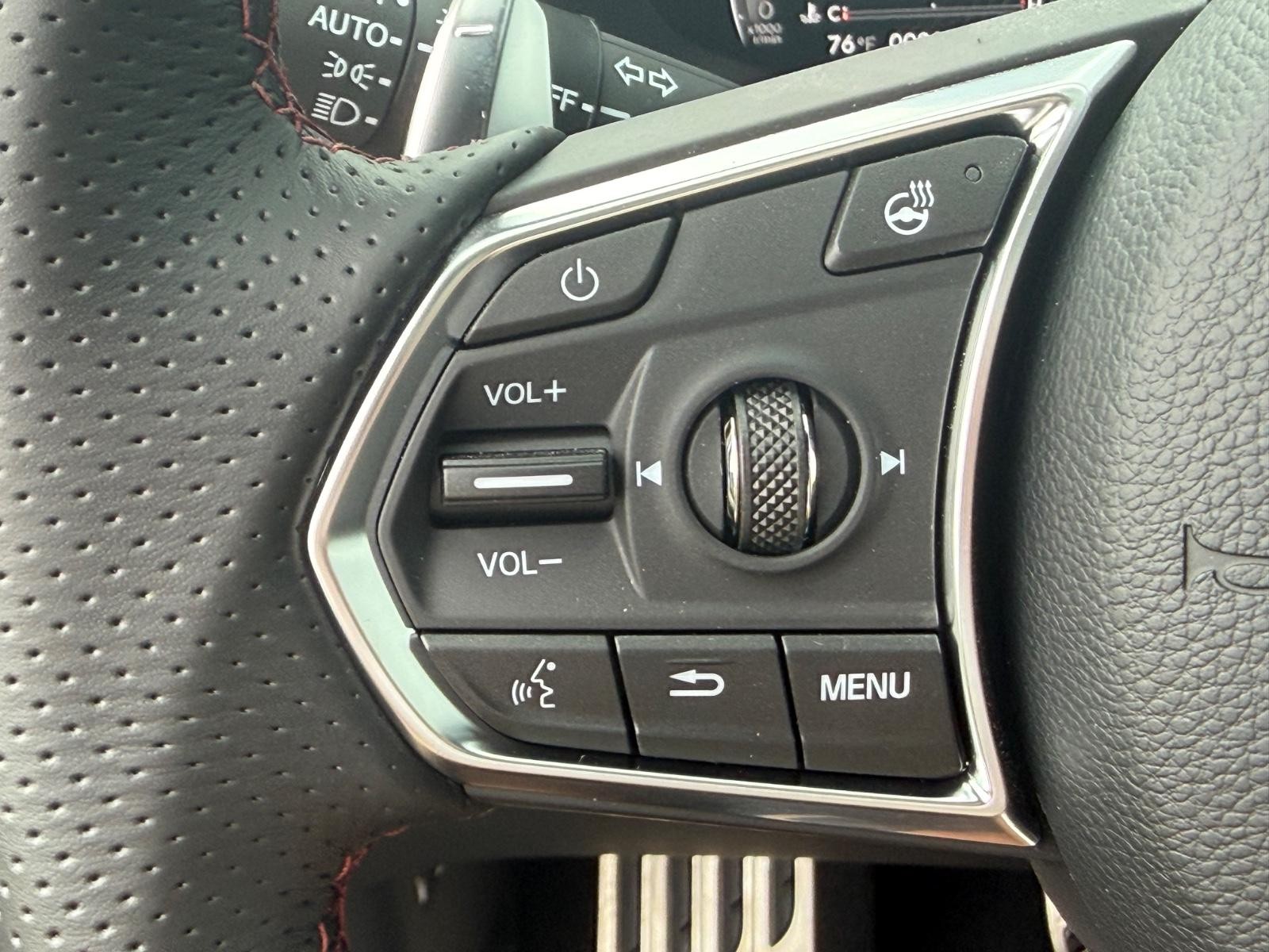 Acura MDX Vehicle Image 12