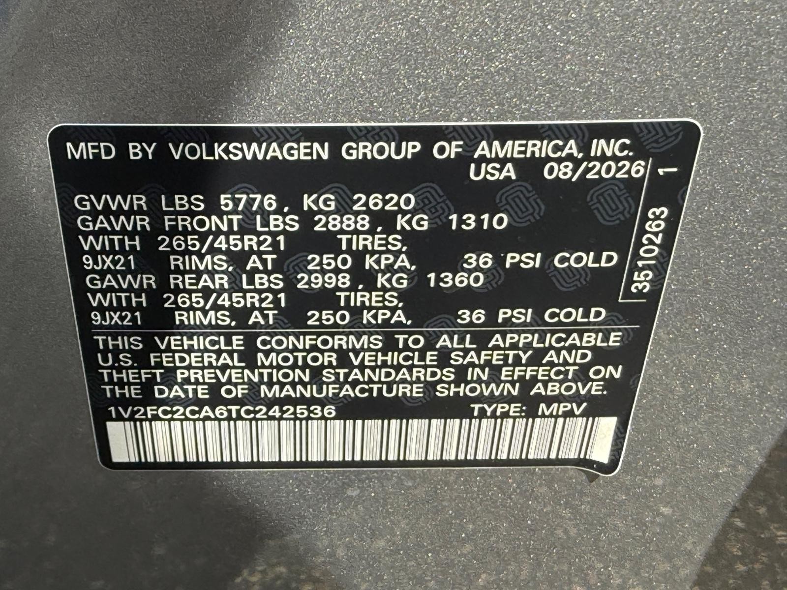 Volkswagen Atlas Cross Sport Vehicle Image 17