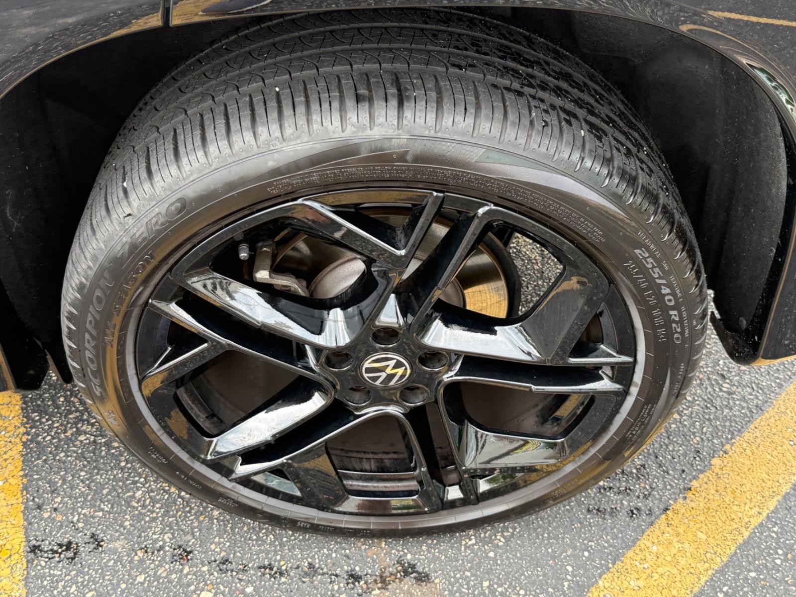 Volkswagen Tiguan Vehicle Image 07