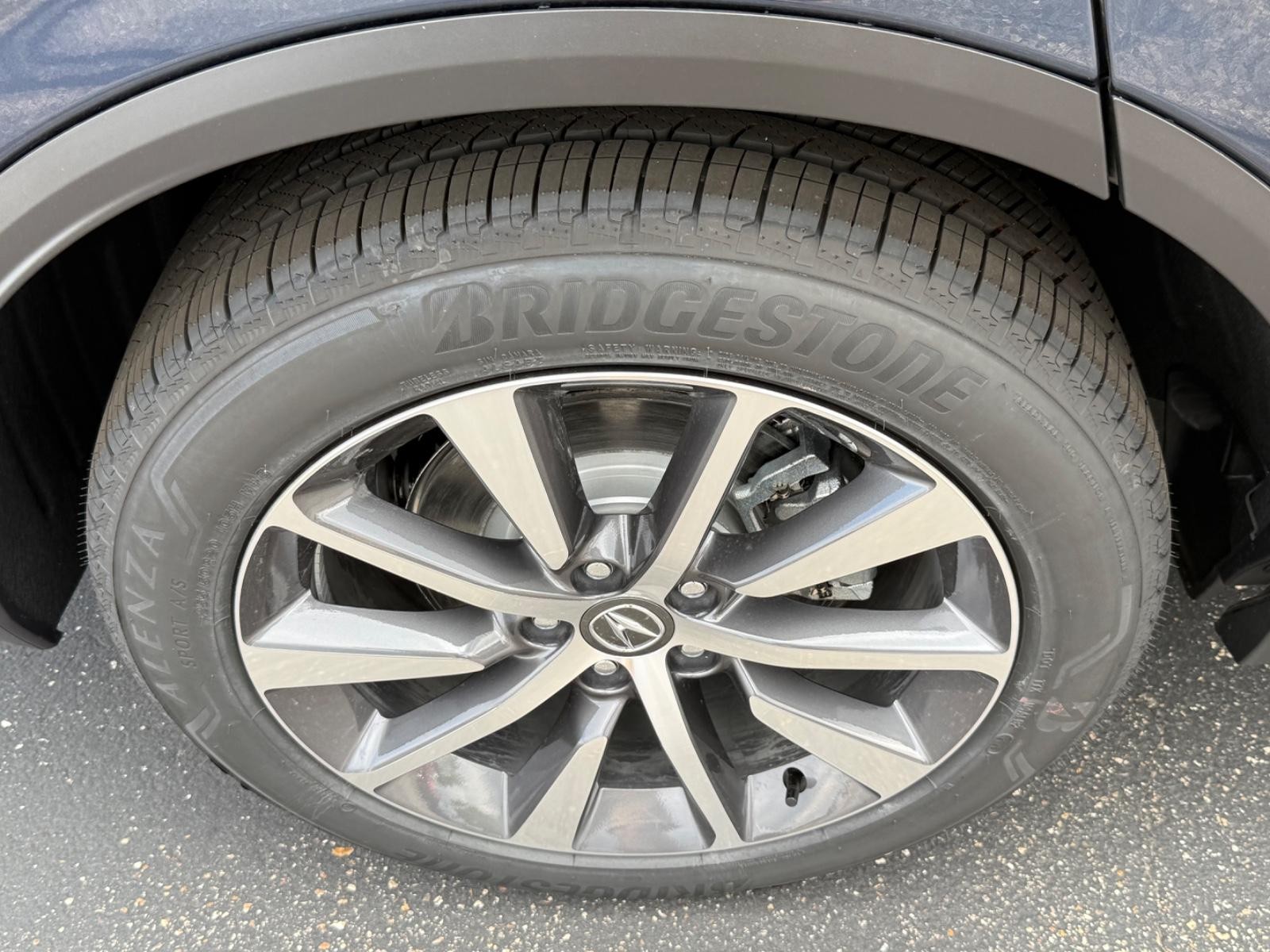 Acura MDX Vehicle Image 04