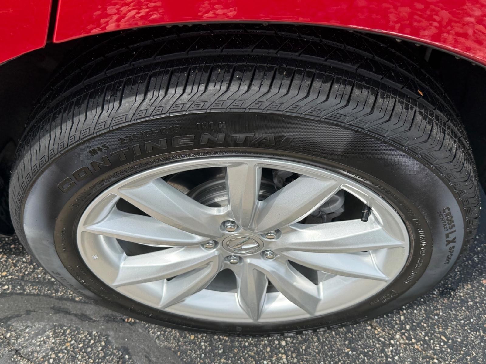Acura RDX Vehicle Full-screen Gallery Image 07