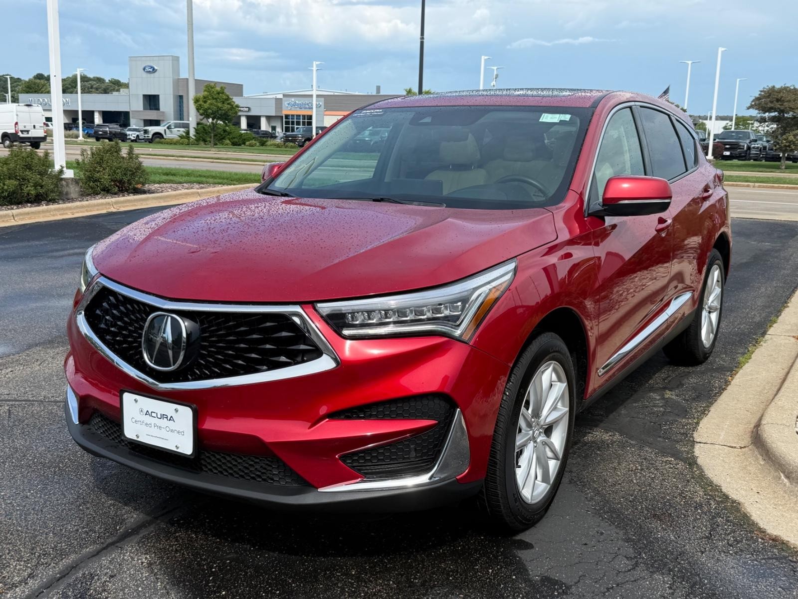 Acura RDX Vehicle Full-screen Gallery Image 08