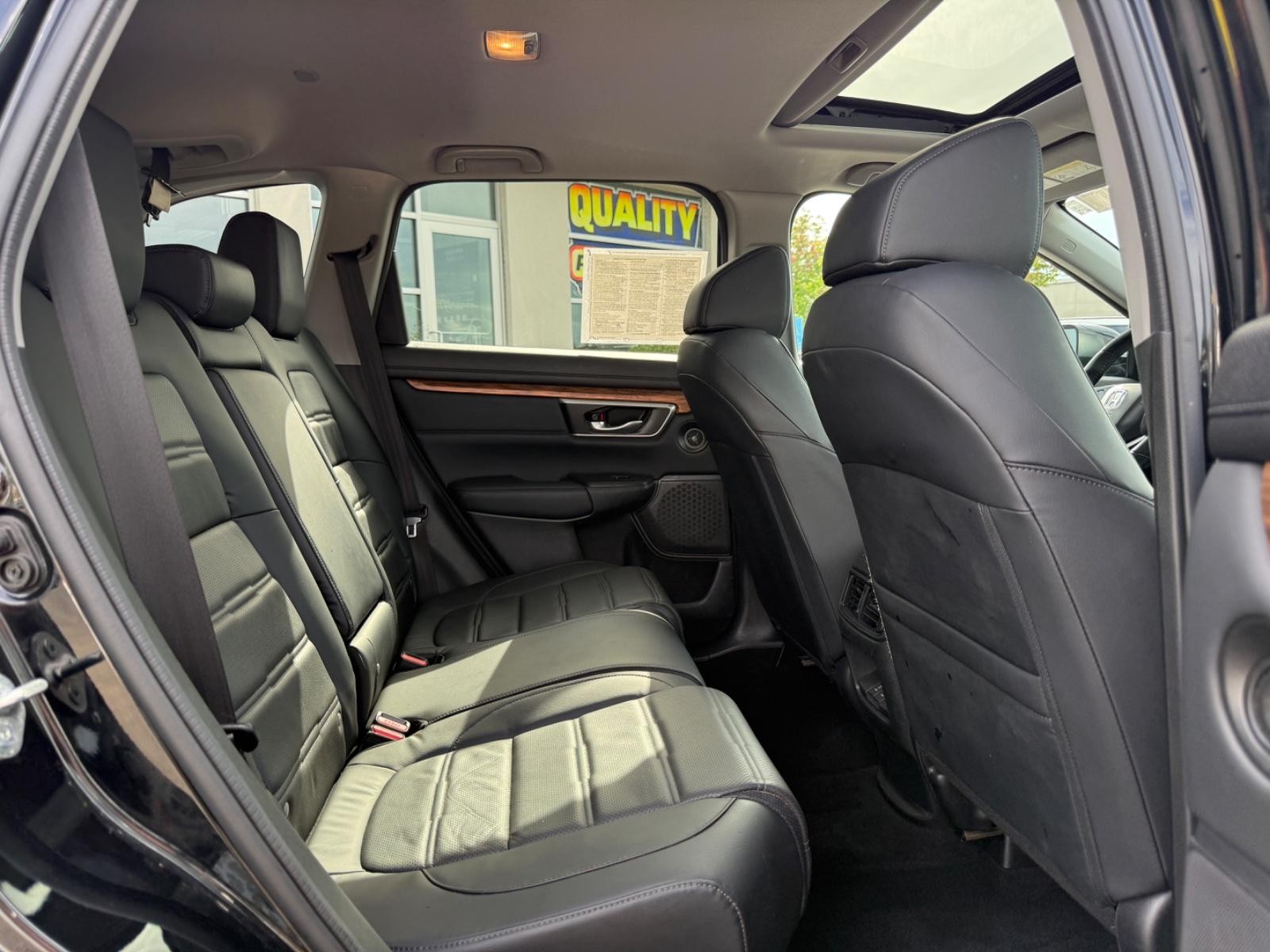 Honda CR-V Vehicle Image 10