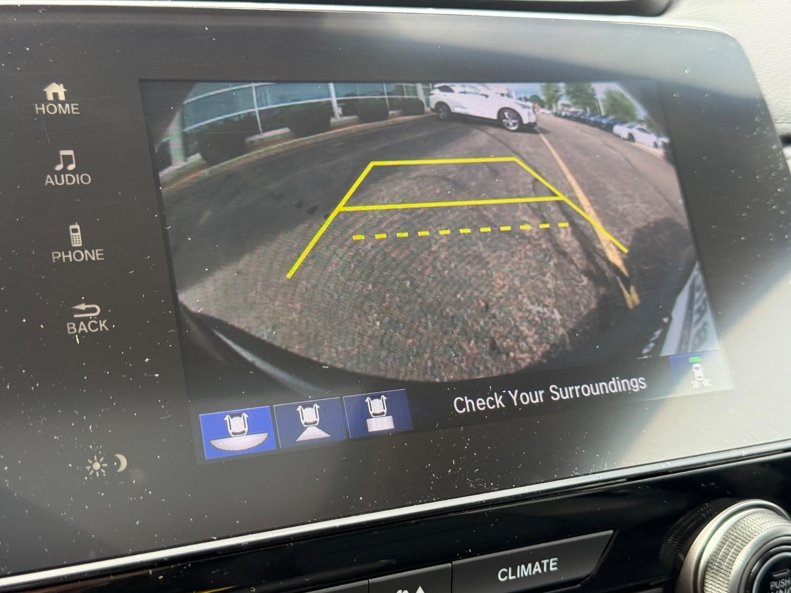 Honda CR-V Vehicle Image 18