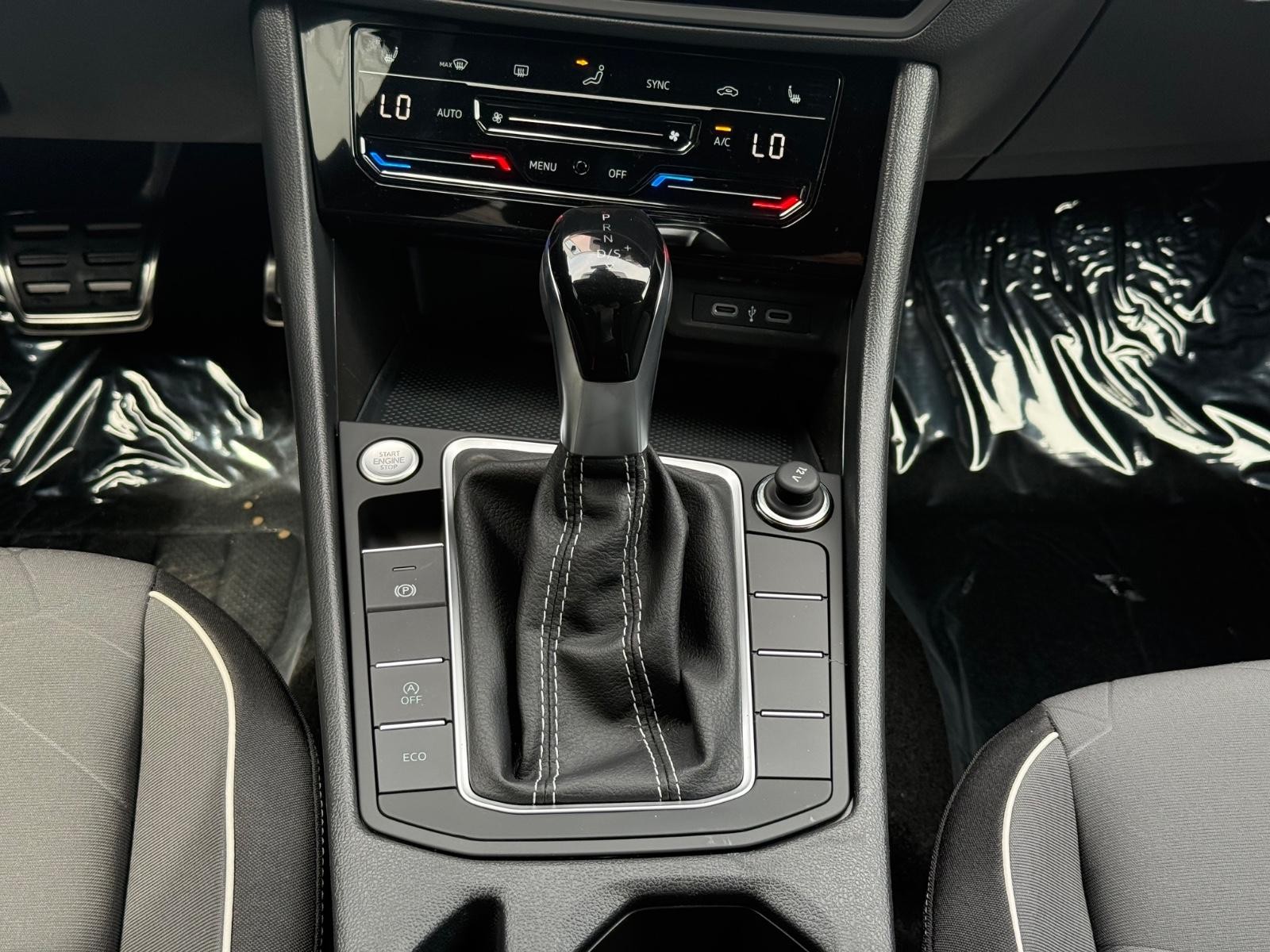 Volkswagen Jetta Vehicle Image 08
