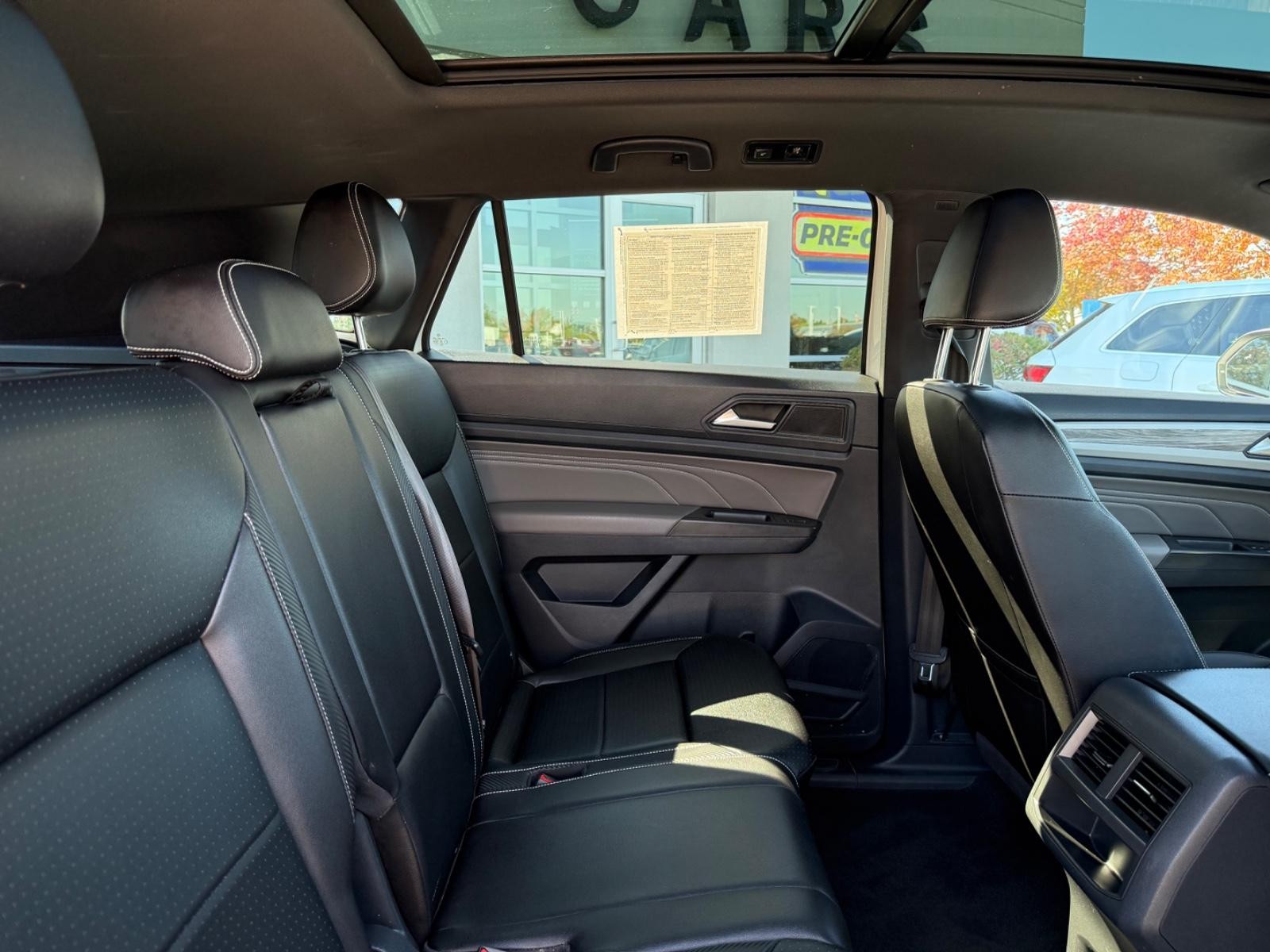 Volkswagen Atlas Cross Sport Vehicle Image 10