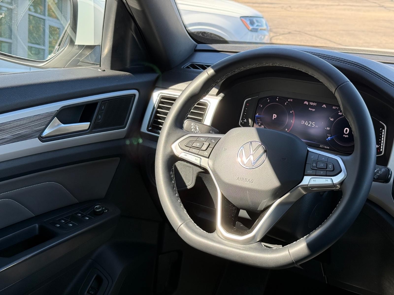 Volkswagen Atlas Cross Sport Vehicle Image 14