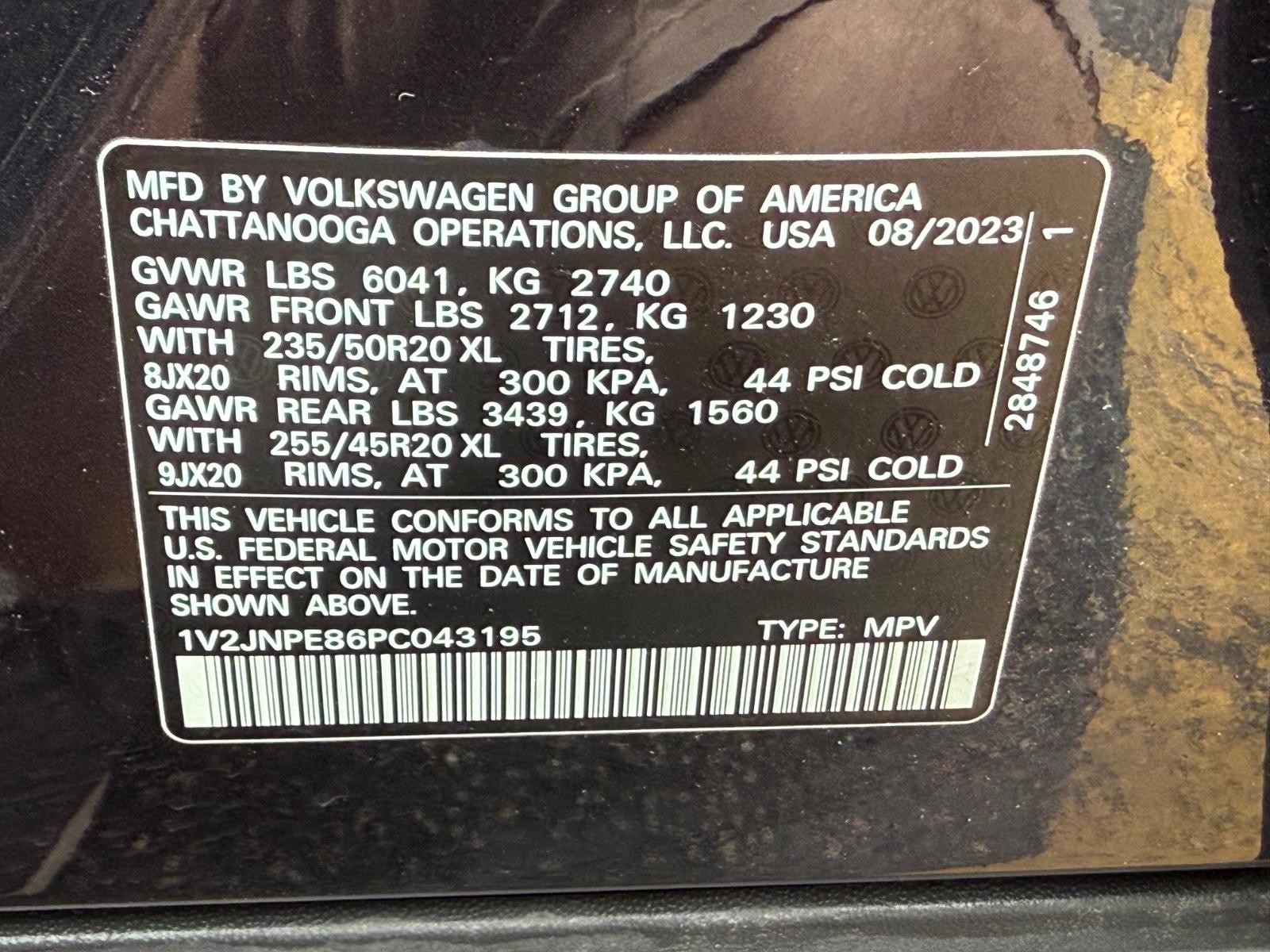 Volkswagen ID.4 Vehicle Image 21