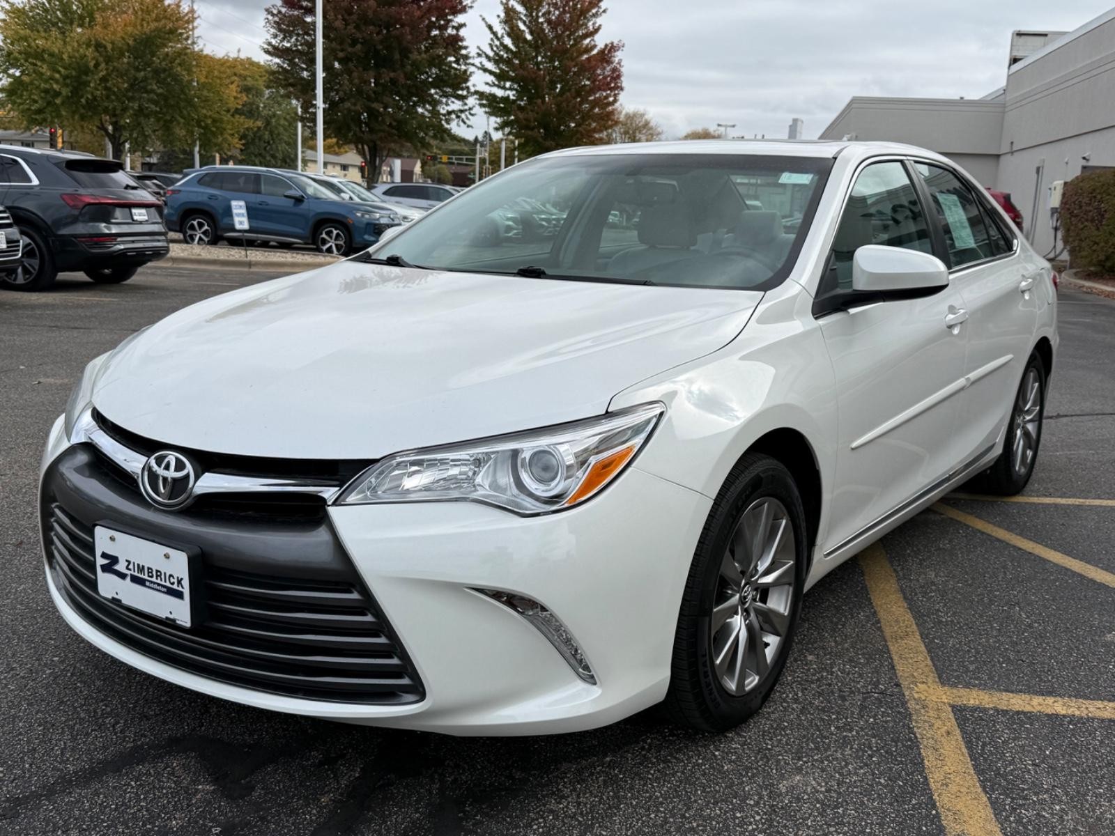 Toyota Camry Vehicle Image 08