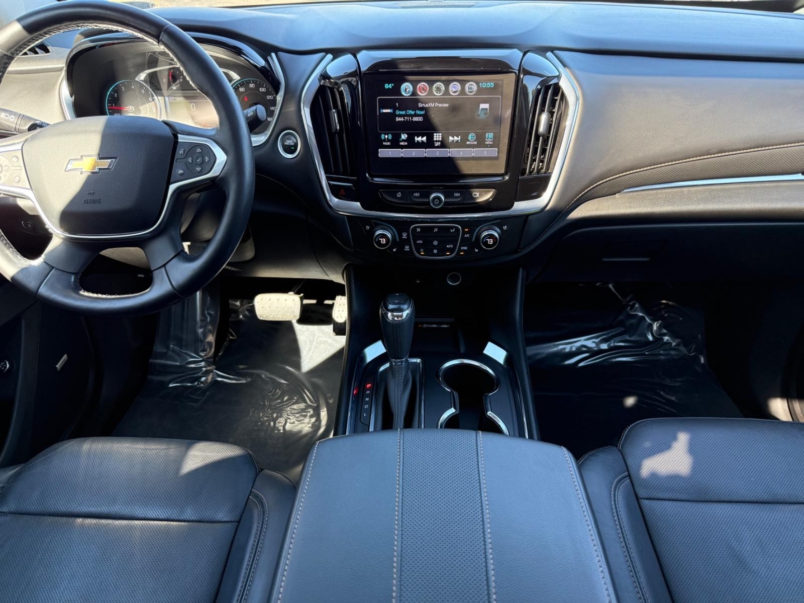 Chevrolet Traverse Vehicle Full-screen Gallery Image 12