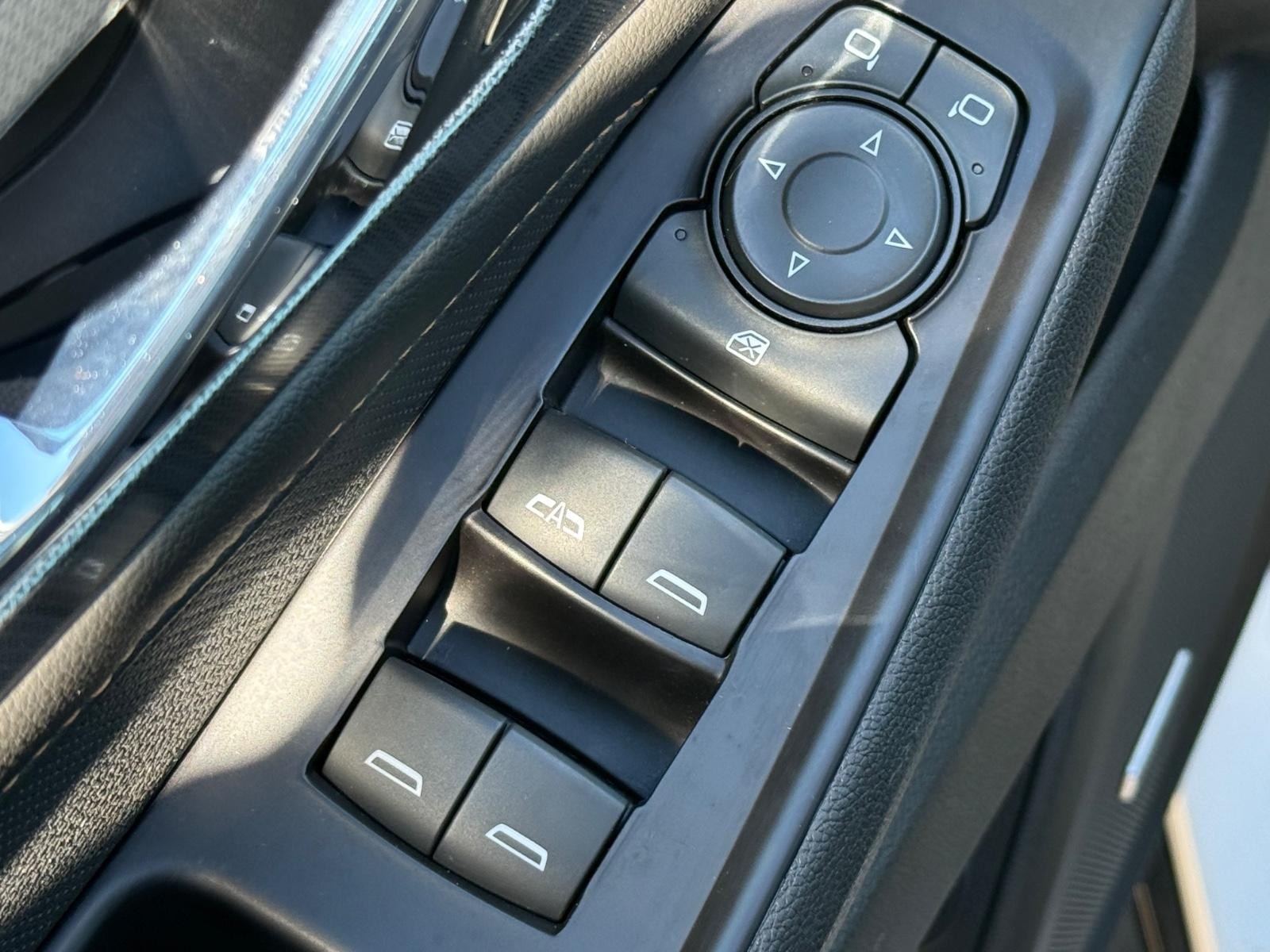 Chevrolet Traverse Vehicle Full-screen Gallery Image 25