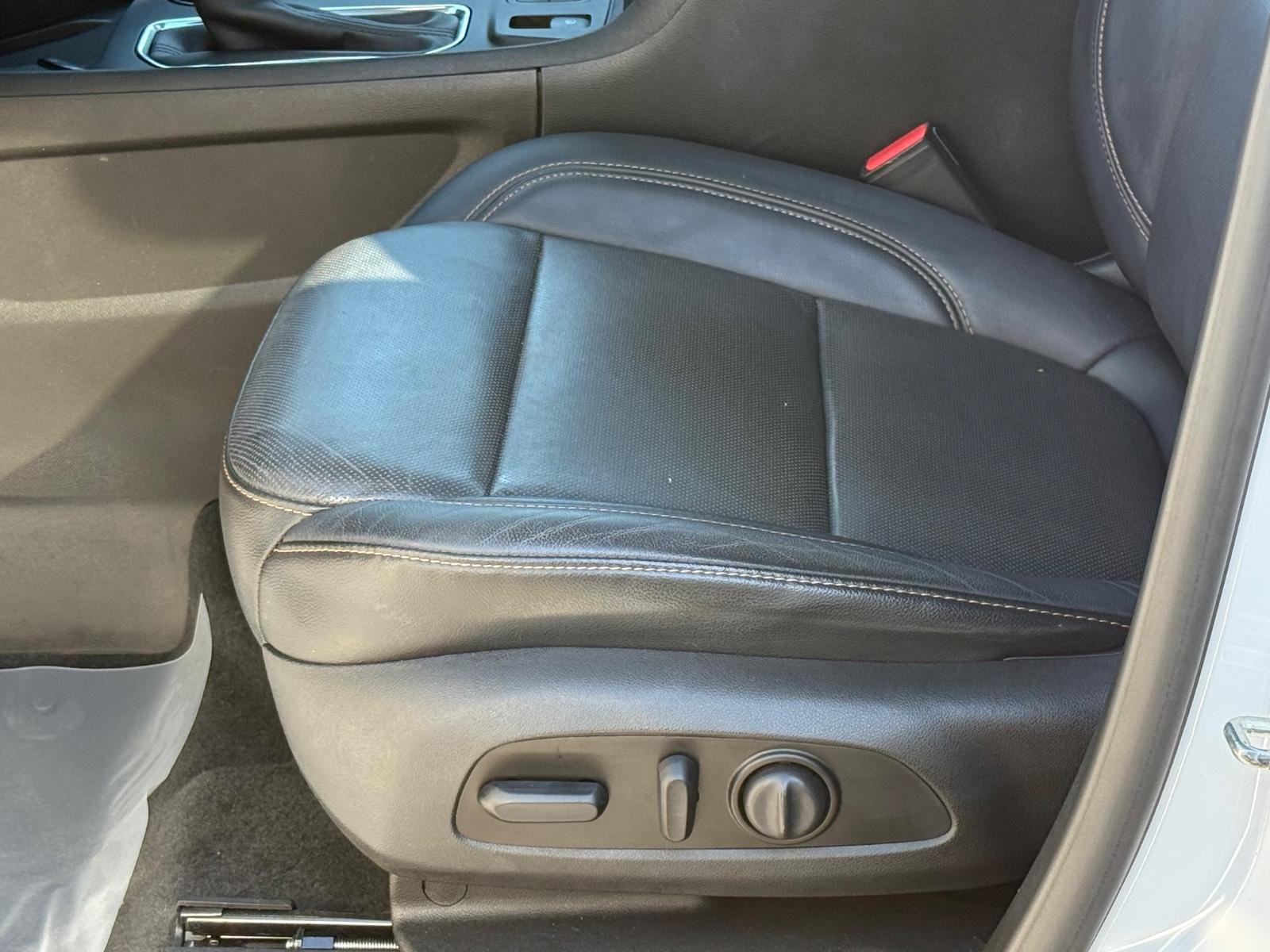 Chevrolet Traverse Vehicle Full-screen Gallery Image 26