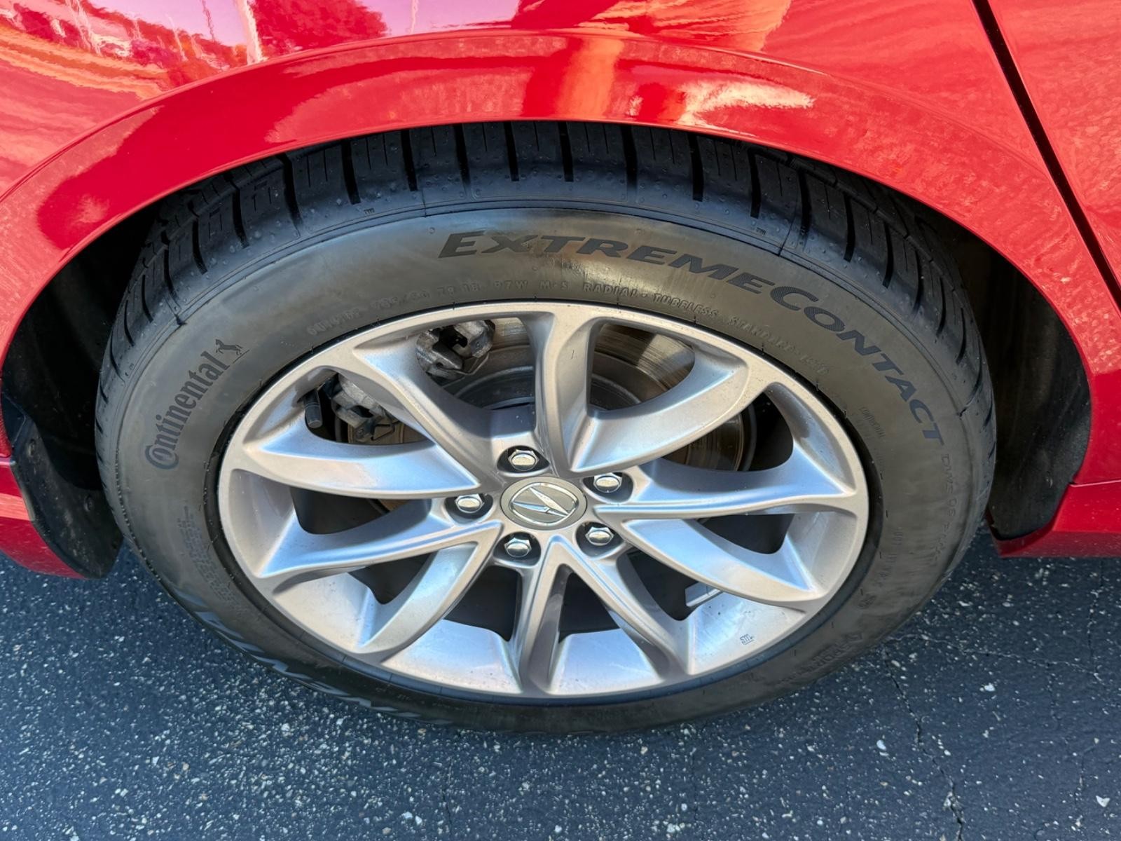 Acura TLX Vehicle Image 04