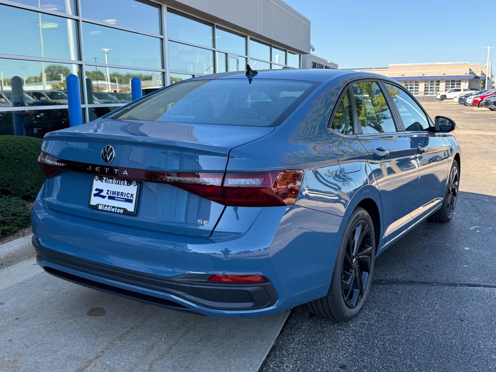 Volkswagen Jetta Vehicle Image 03