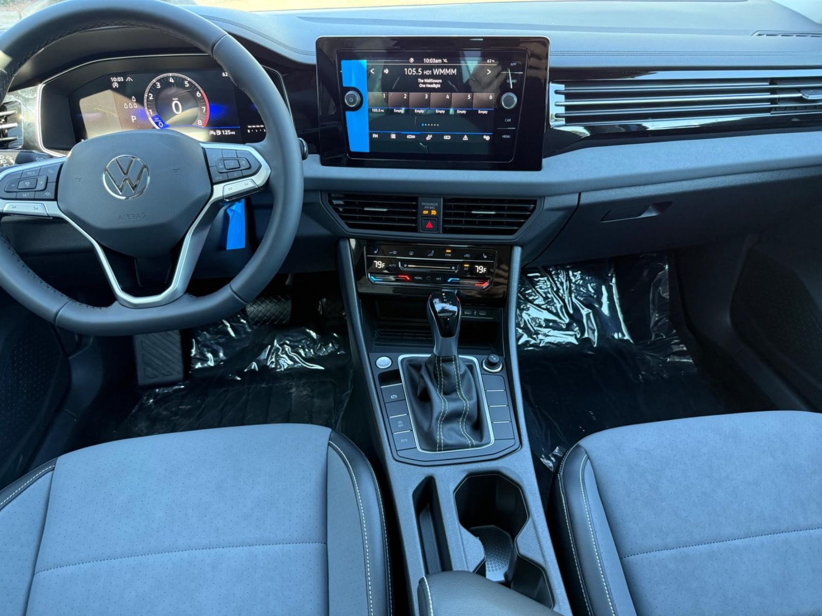 Volkswagen Jetta Vehicle Image 06