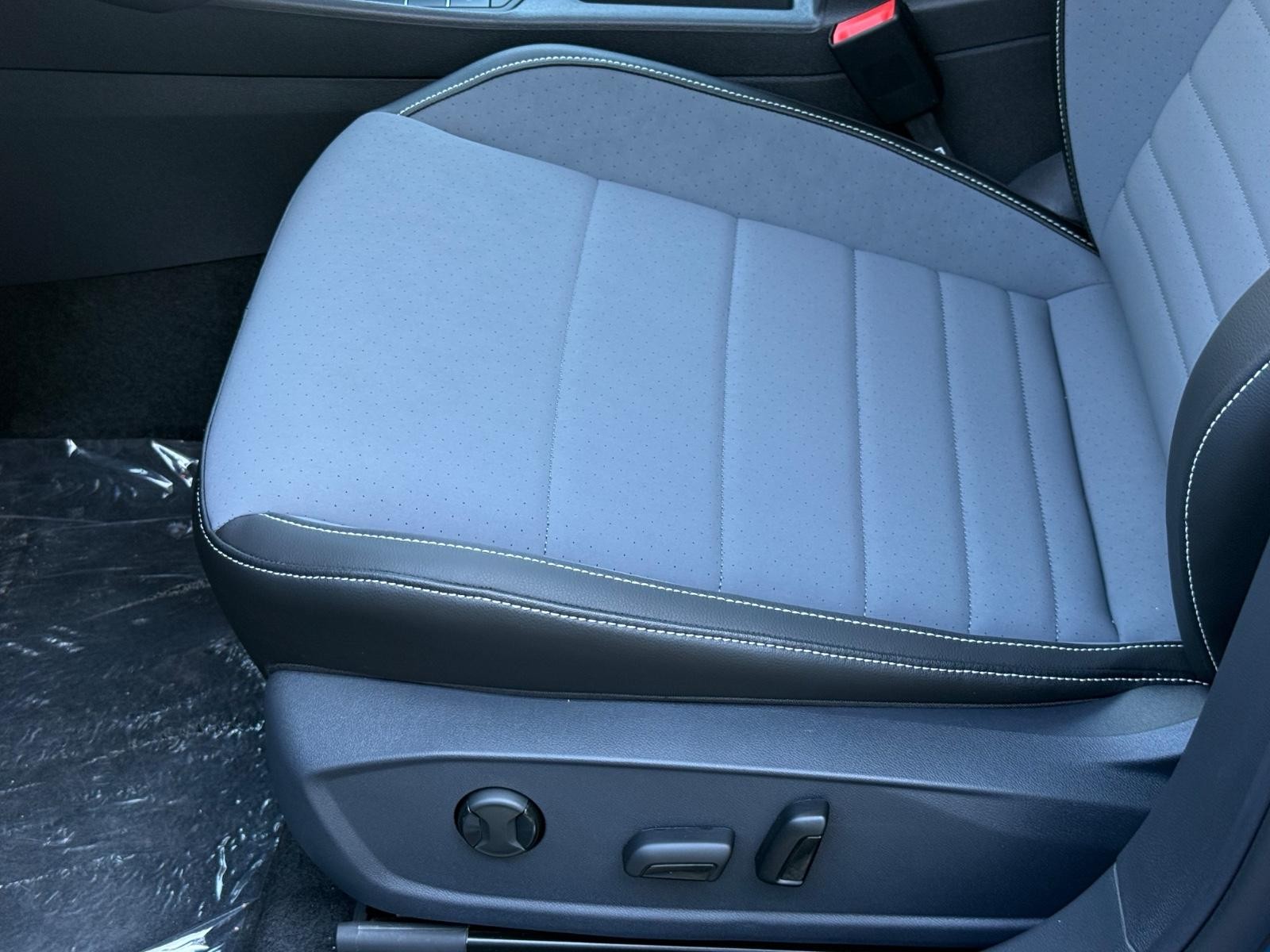 Volkswagen Jetta Vehicle Image 17