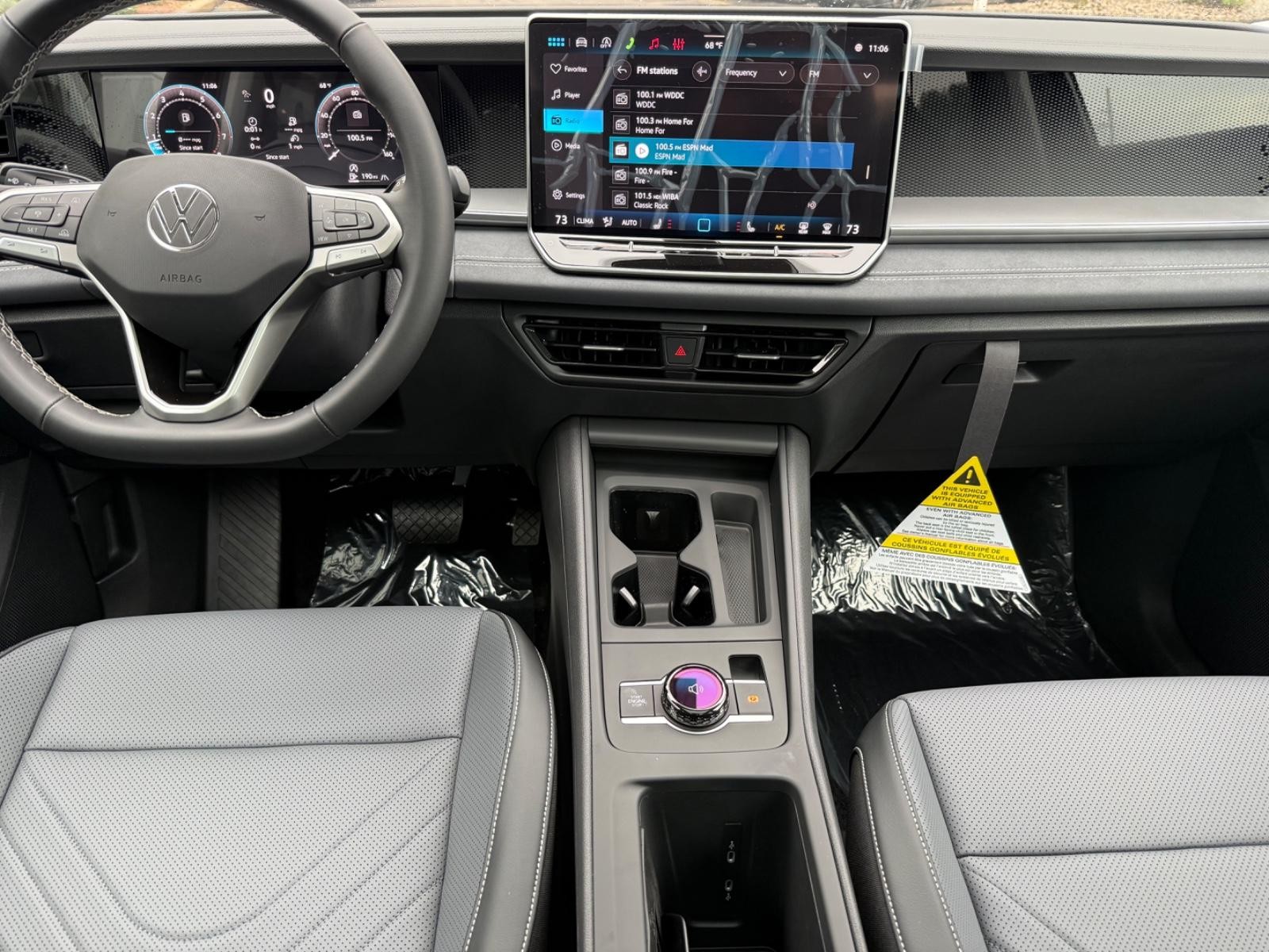 Volkswagen Tiguan Vehicle Image 06