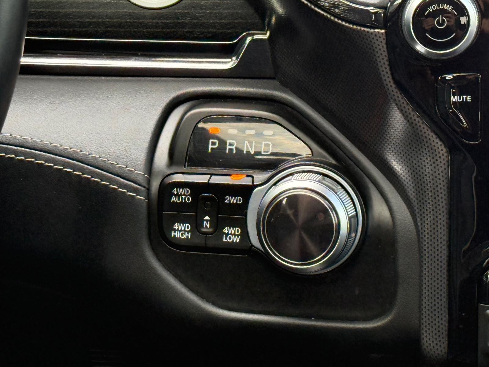 Ram 1500 Vehicle Image 13