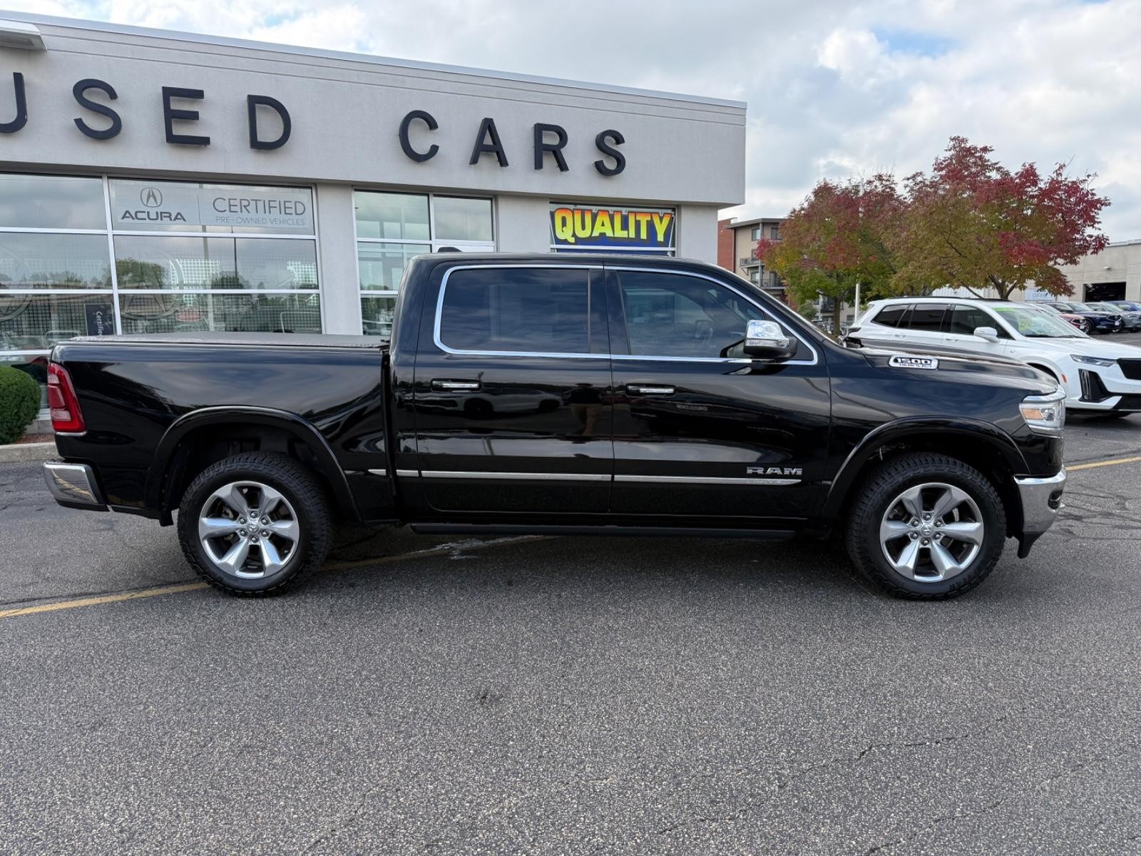 Ram 1500 Vehicle Image 21