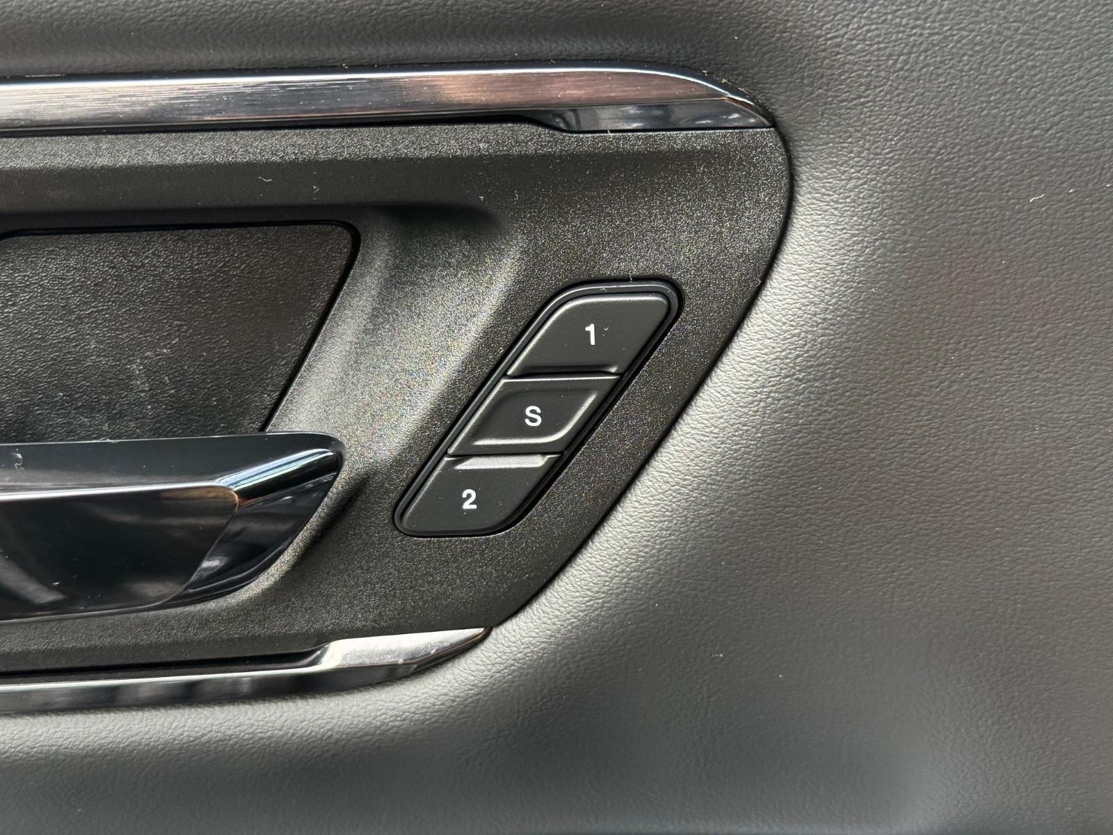 Ram 1500 Vehicle Image 35