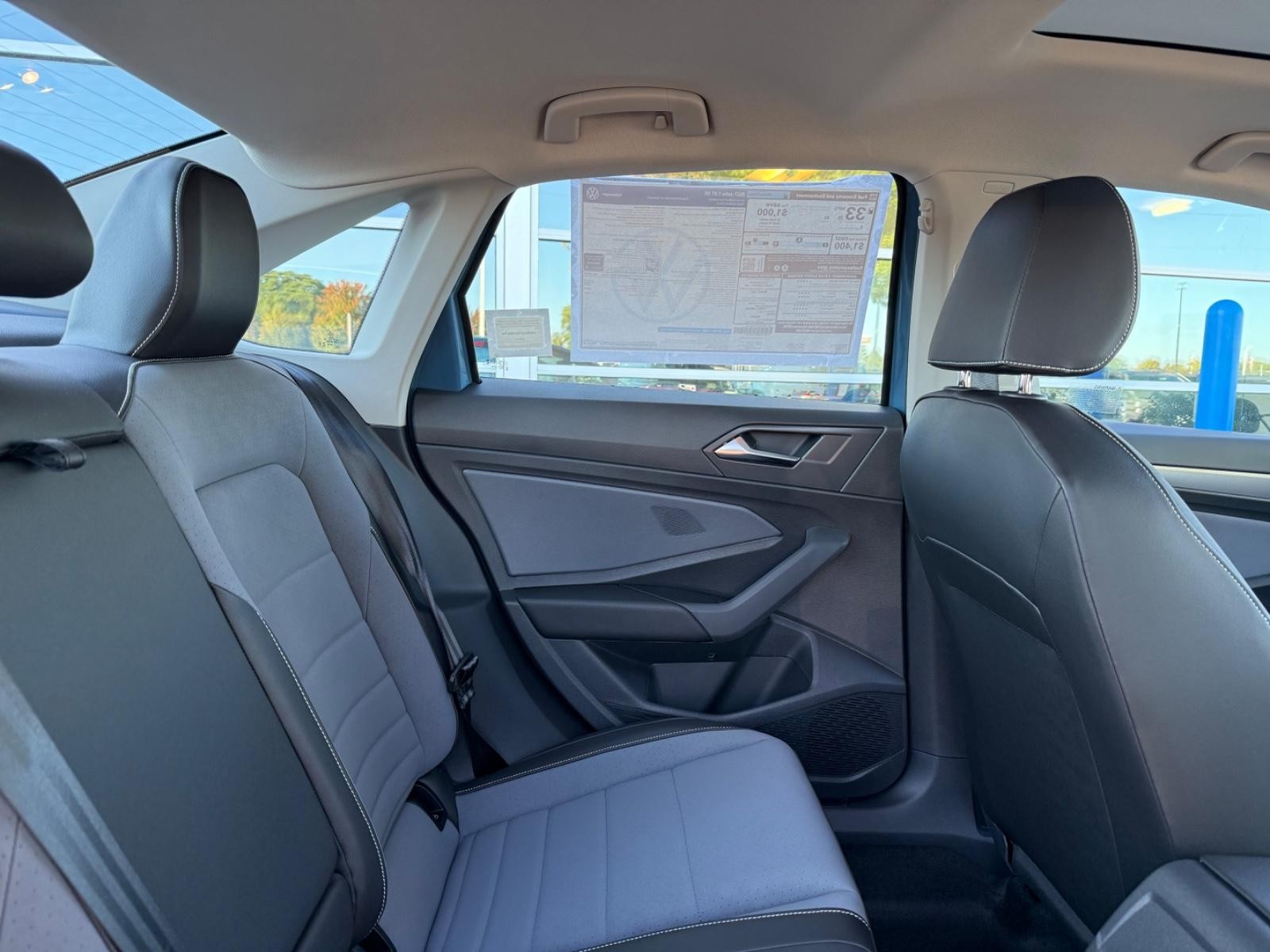 Volkswagen Jetta Vehicle Image 05