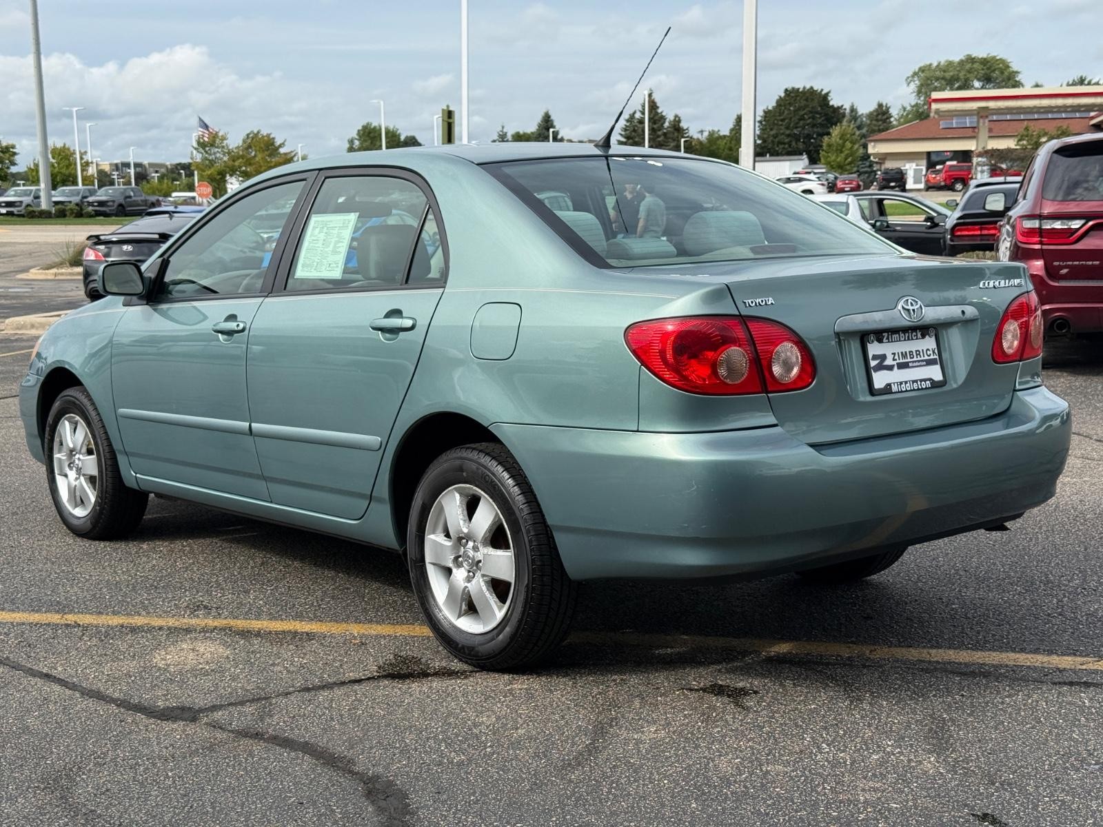 Toyota Corolla Vehicle Image 05