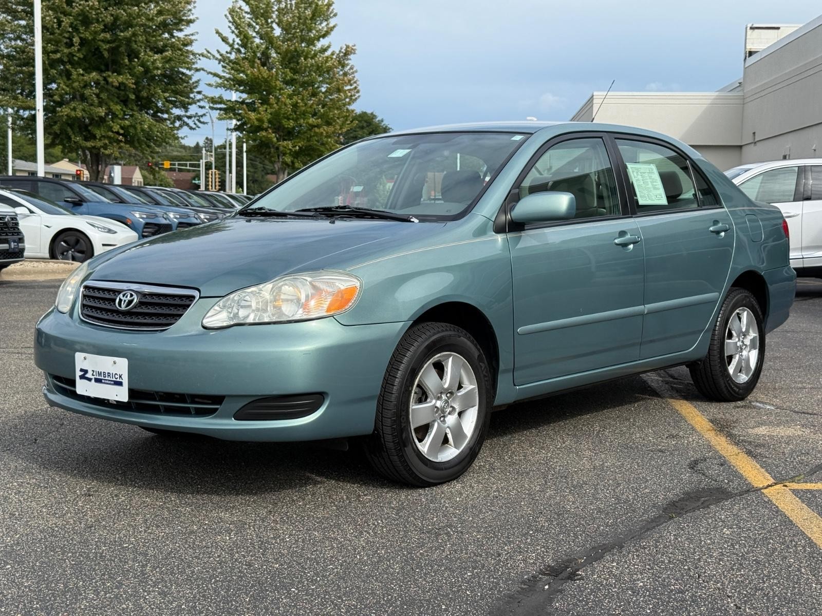 Toyota Corolla Vehicle Image 08